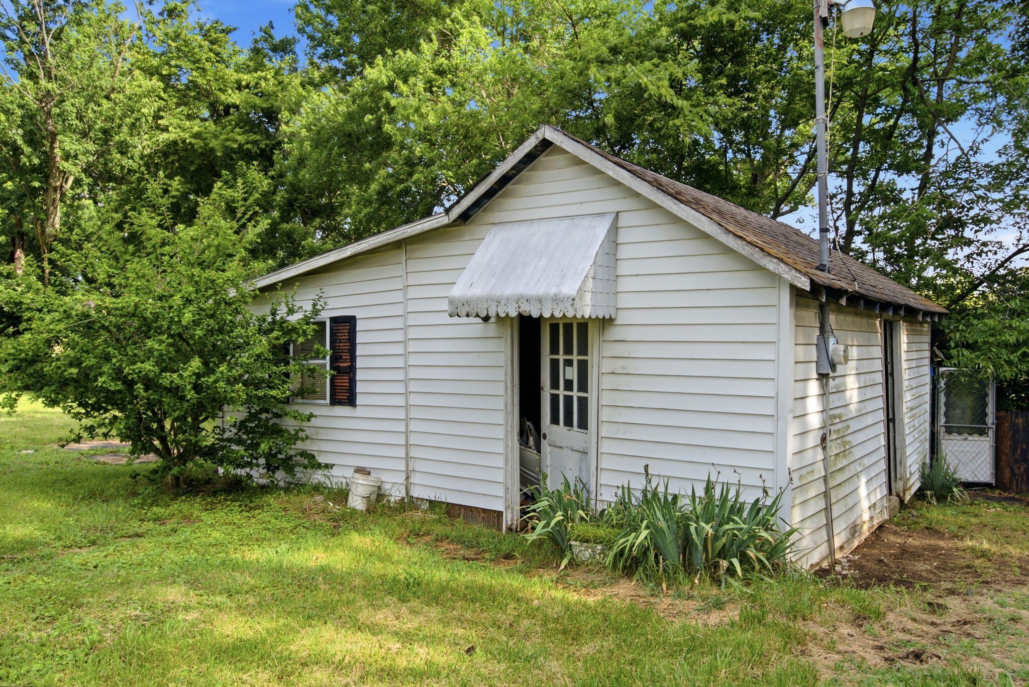 1100 Pekin Pike Property Photo 22