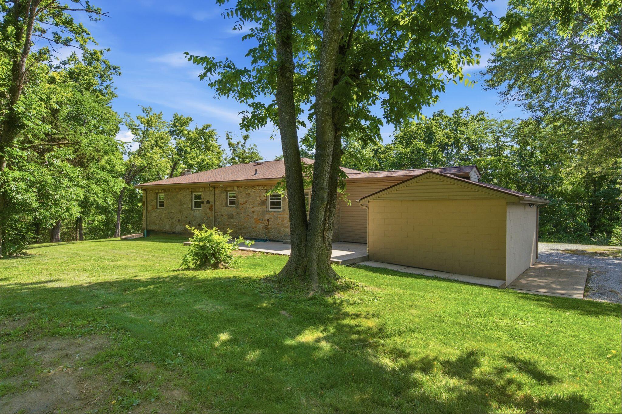 2670 Oakley Wells Road Property Photo 6