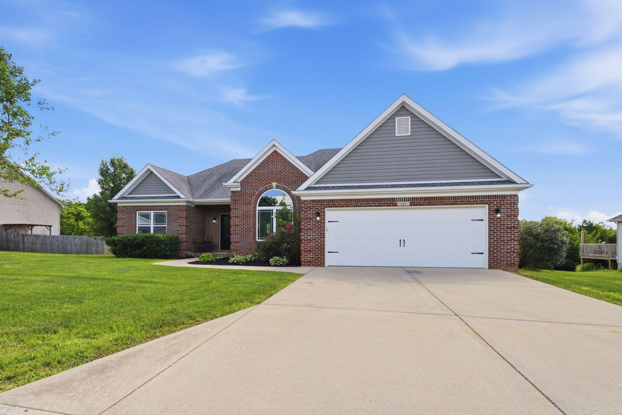 112 Windsong Way Property Photo 3
