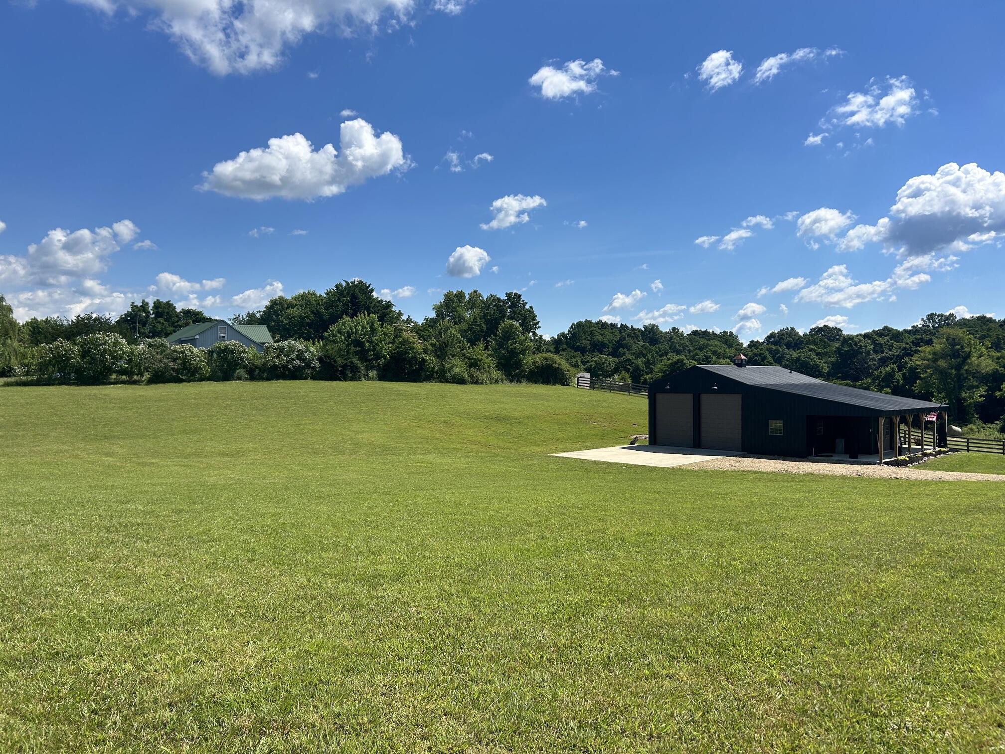 6450 Highway 761 Property Photo 1
