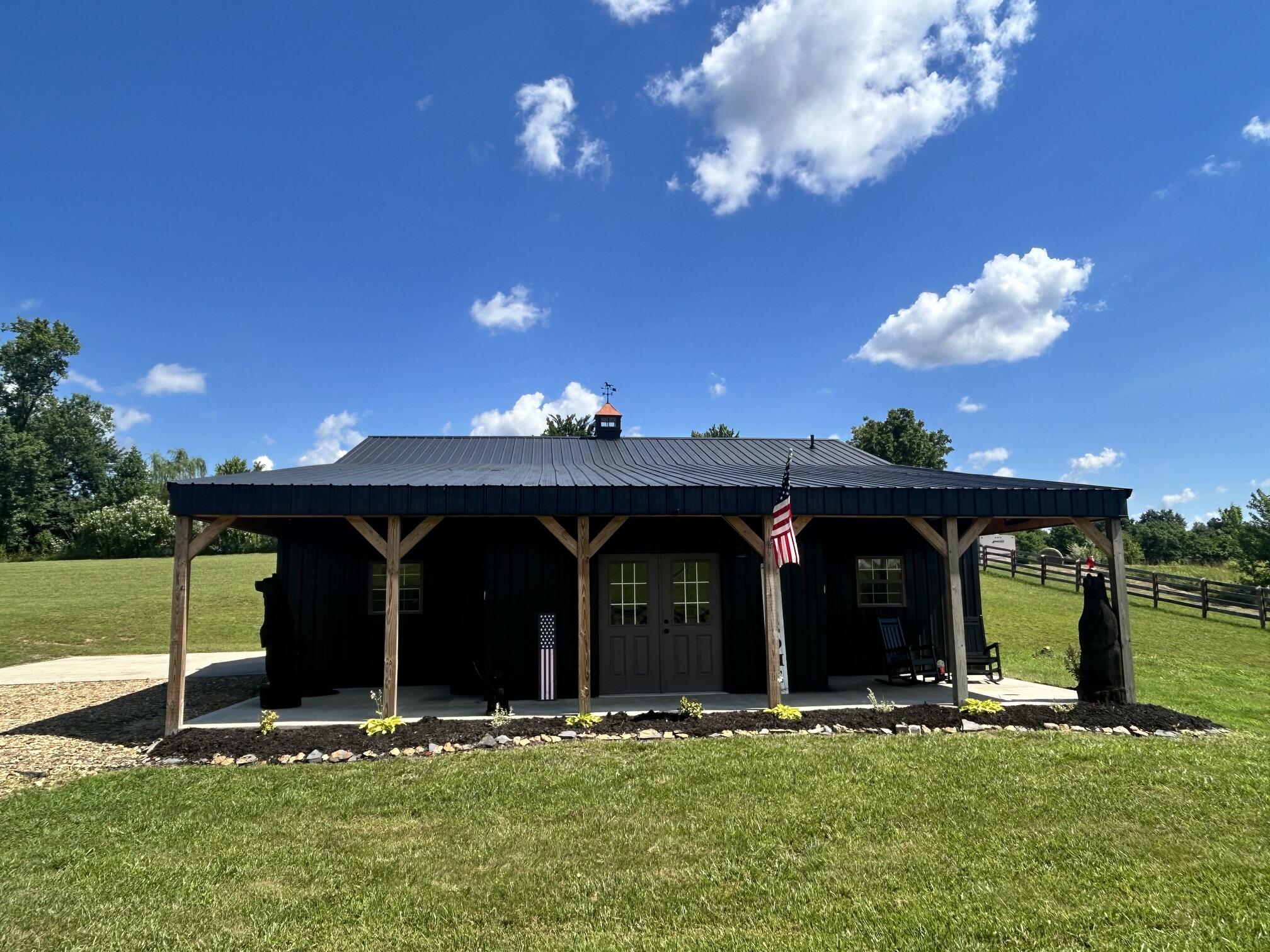 6450 Highway 761 Property Photo 3
