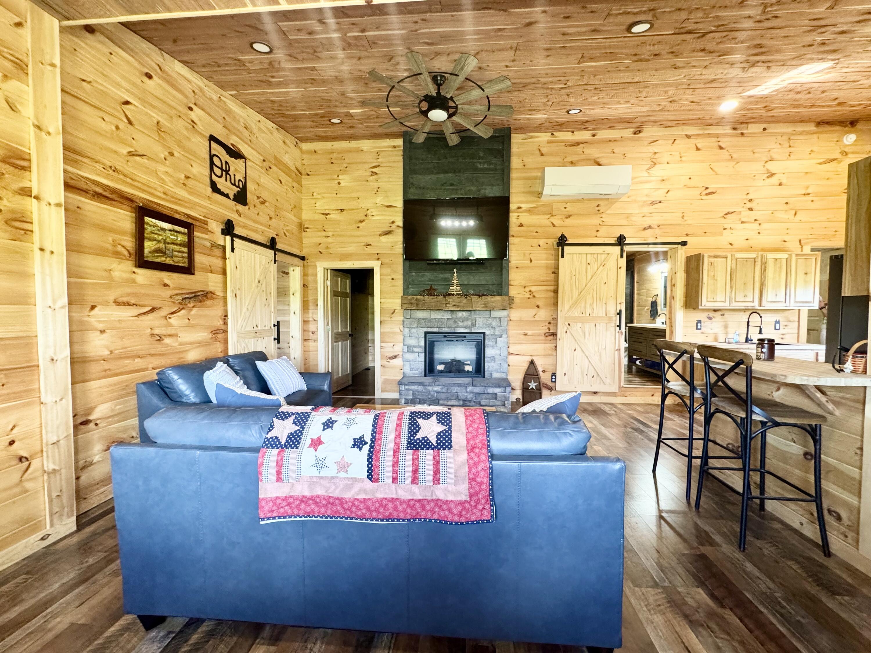 6450 Highway 761 Property Photo 8