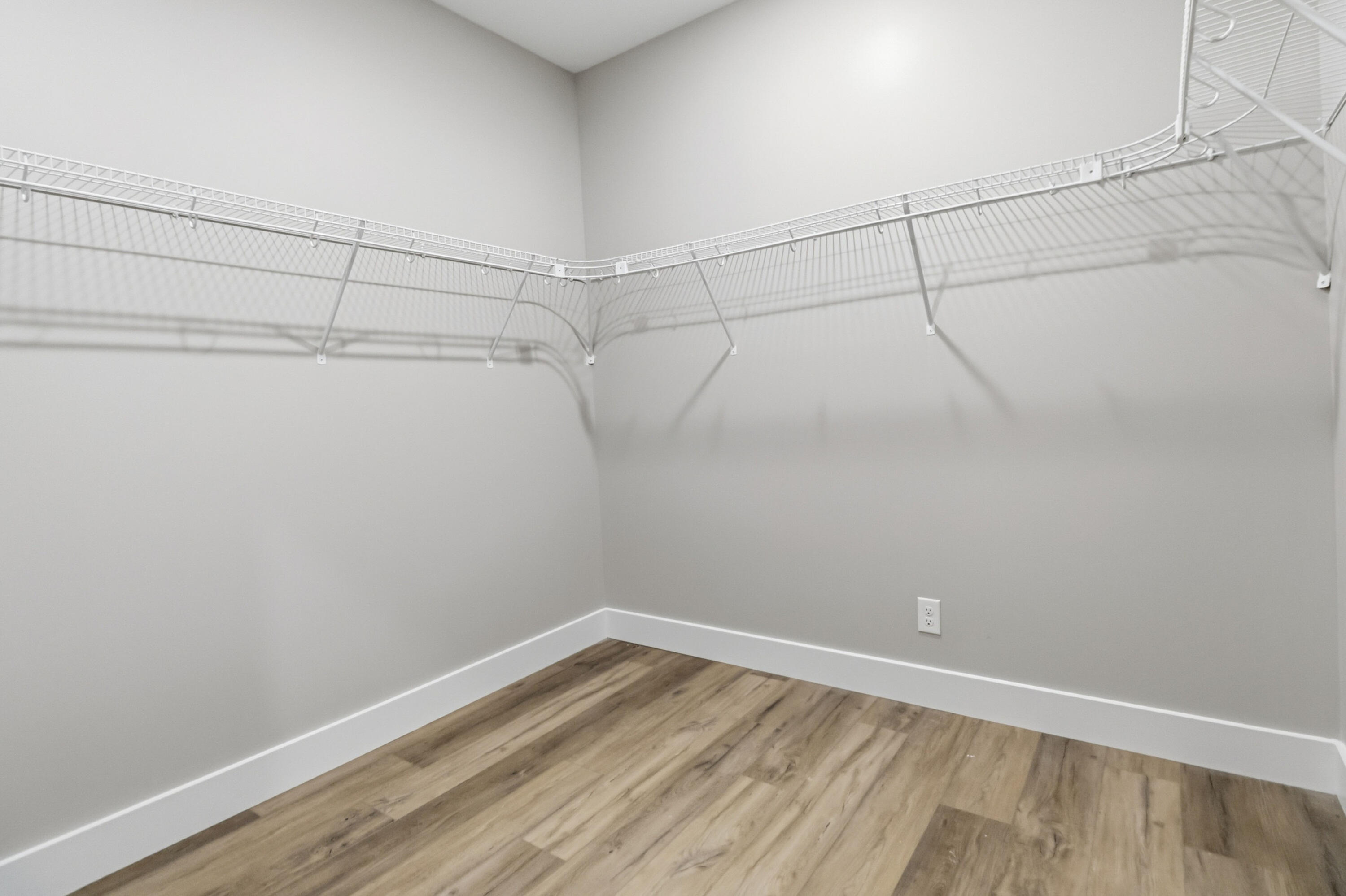 100 Gray Bird Lane Property Photo 33