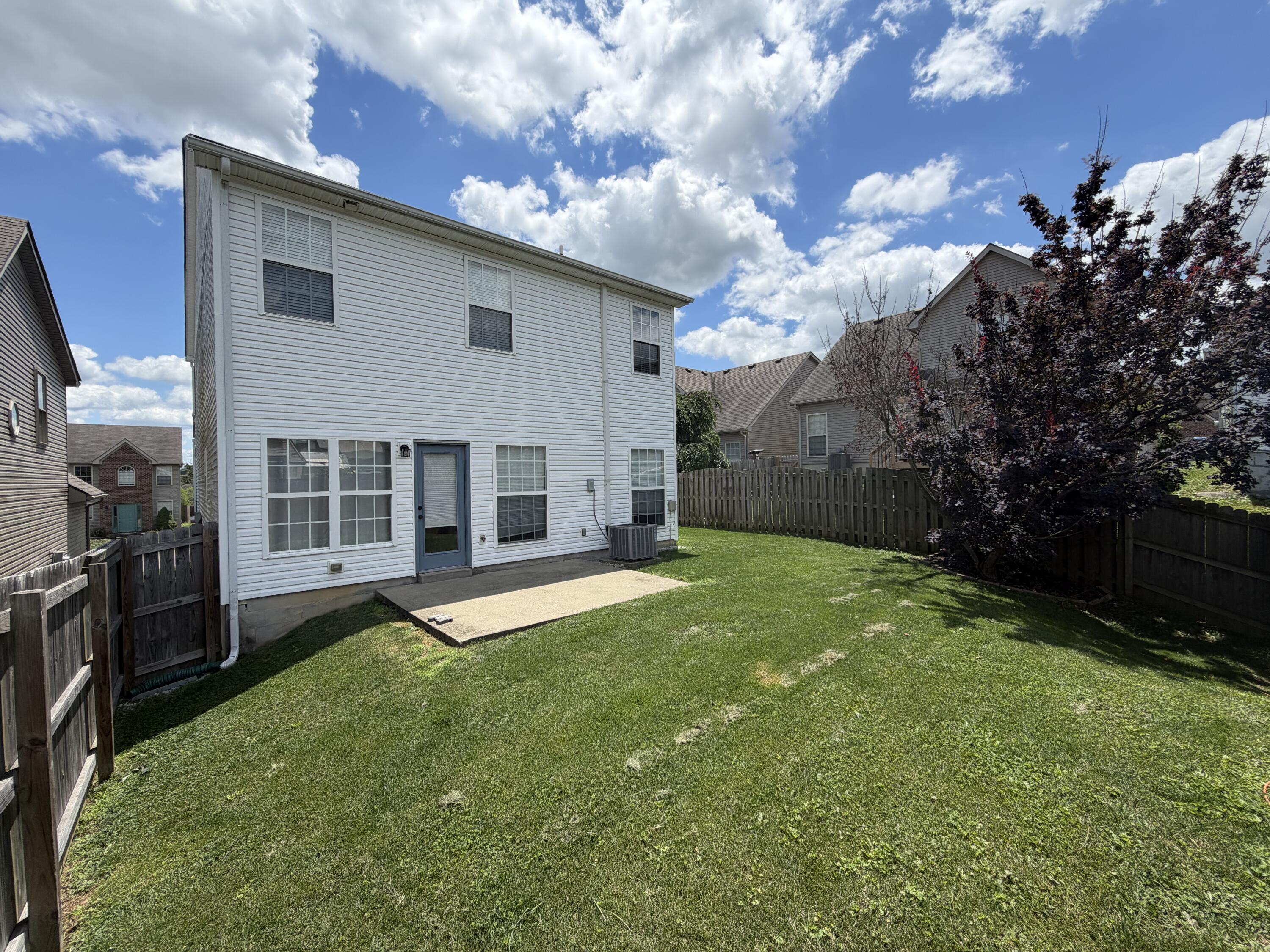 335 Newcastle Lane Property Photo 4