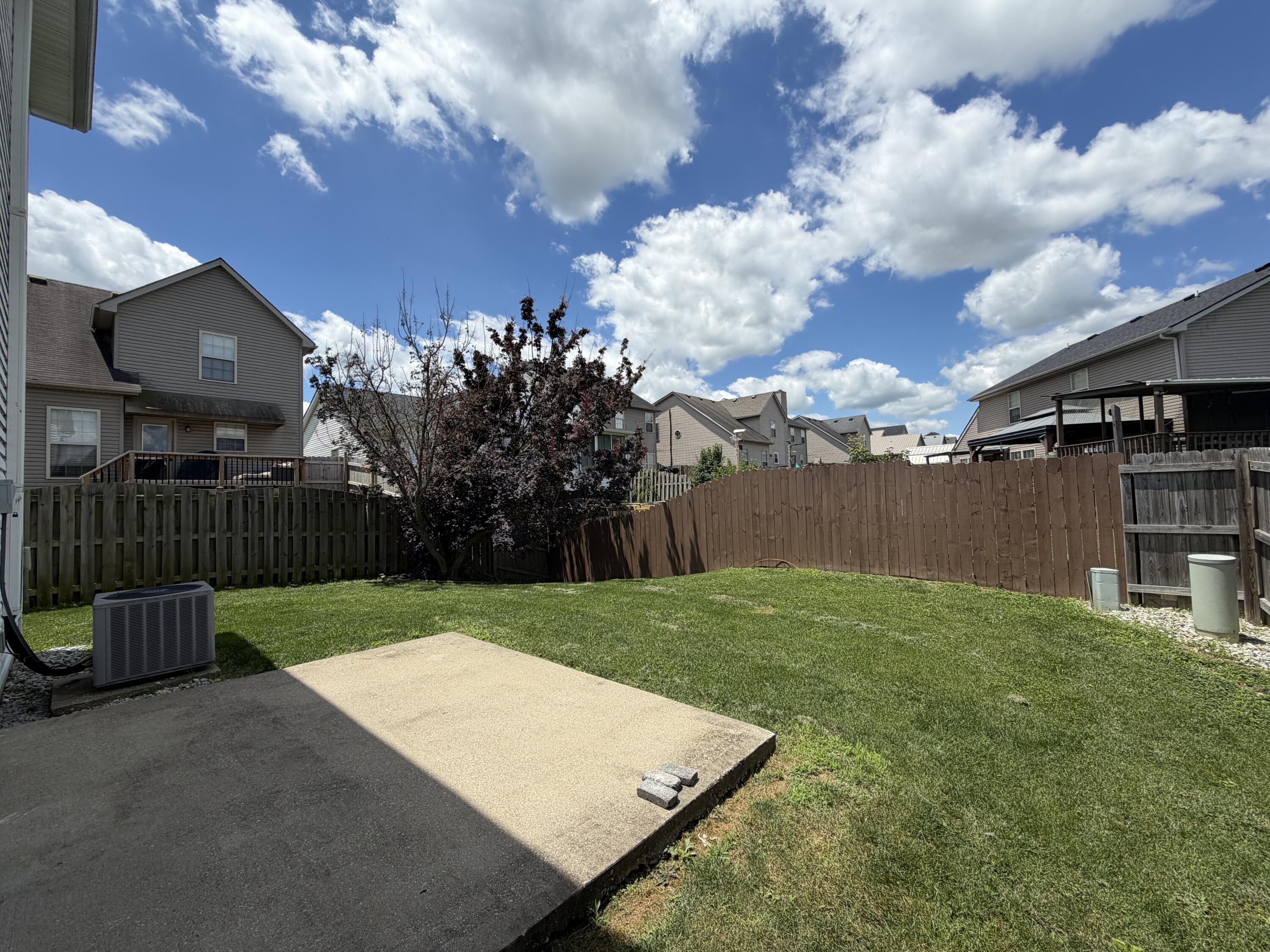 335 Newcastle Lane Property Photo 6