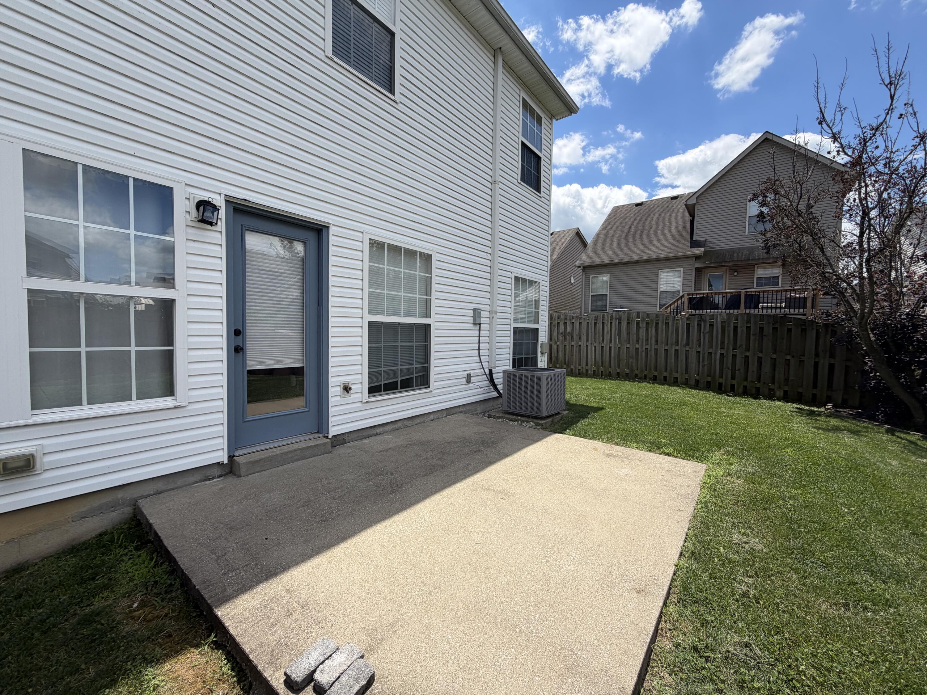 335 Newcastle Lane Property Photo 7