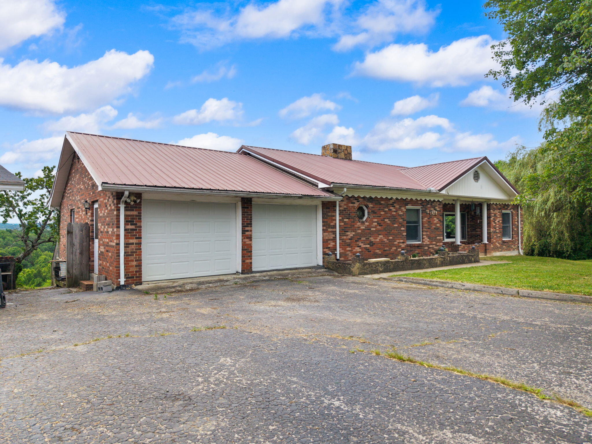 736 Caudill Road Property Photo 3