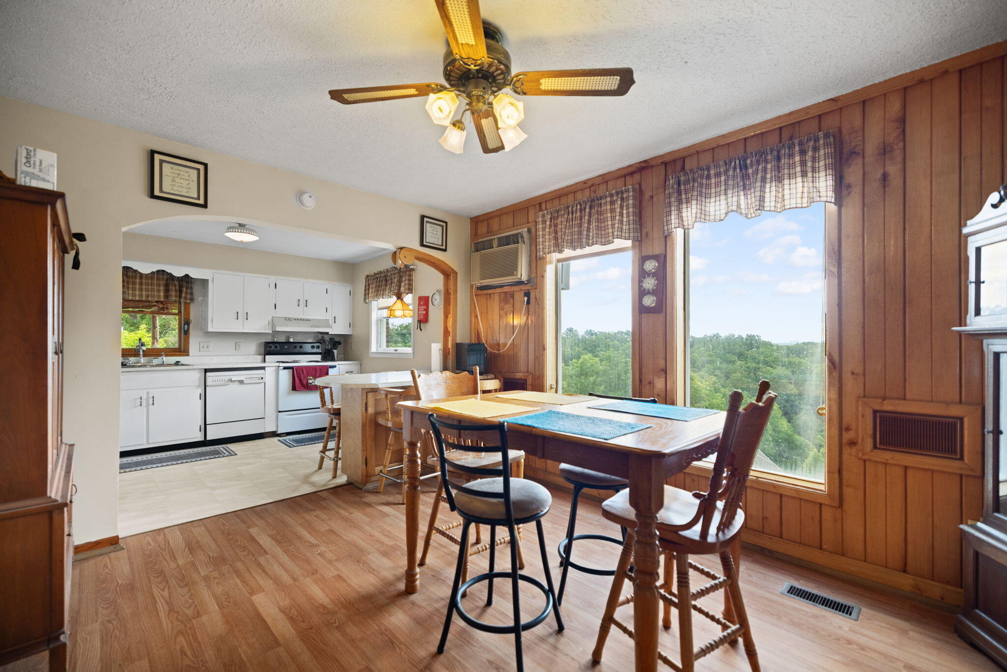 736 Caudill Road Property Photo 16
