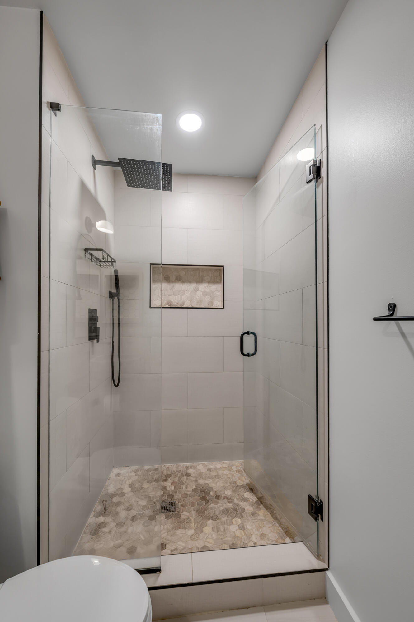 3597 Laredo Drive Property Photo 6