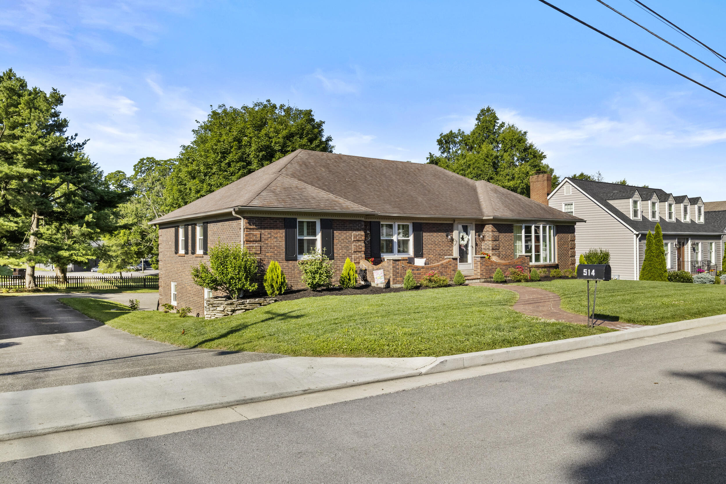 514 Allen Drive Property Photo 3