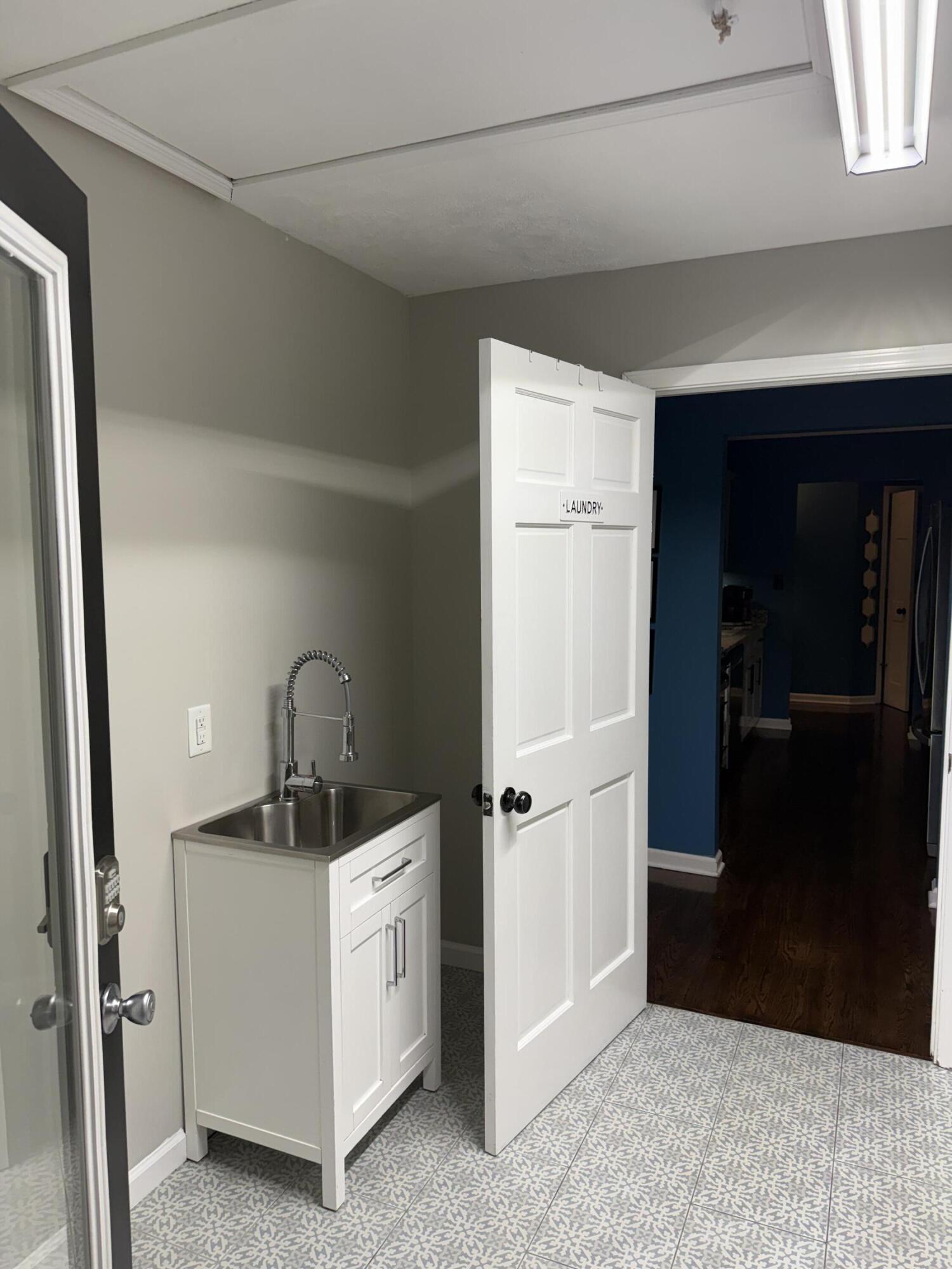 8 Monroe Avenue Property Photo 20
