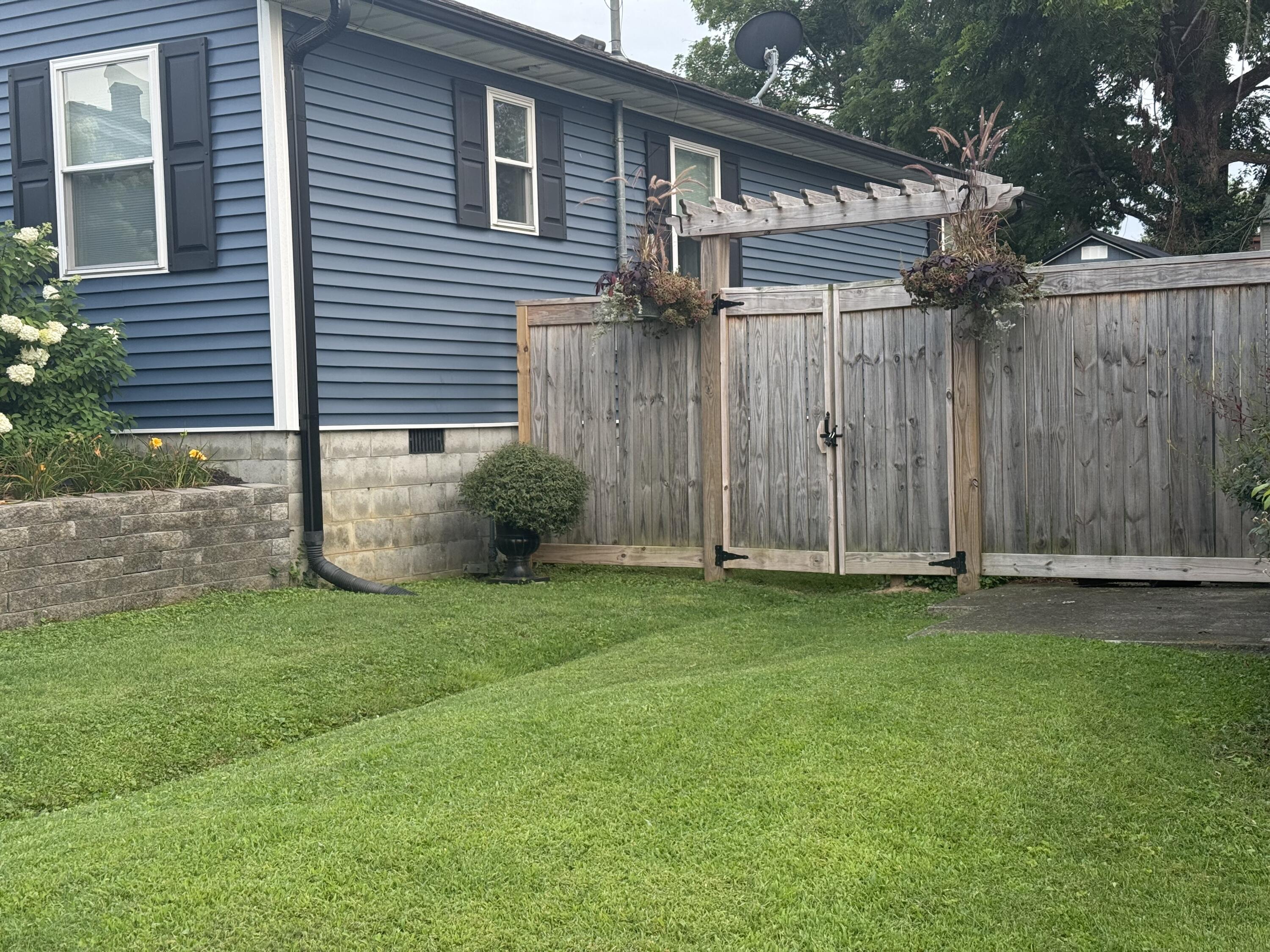 8 Monroe Avenue Property Photo 26