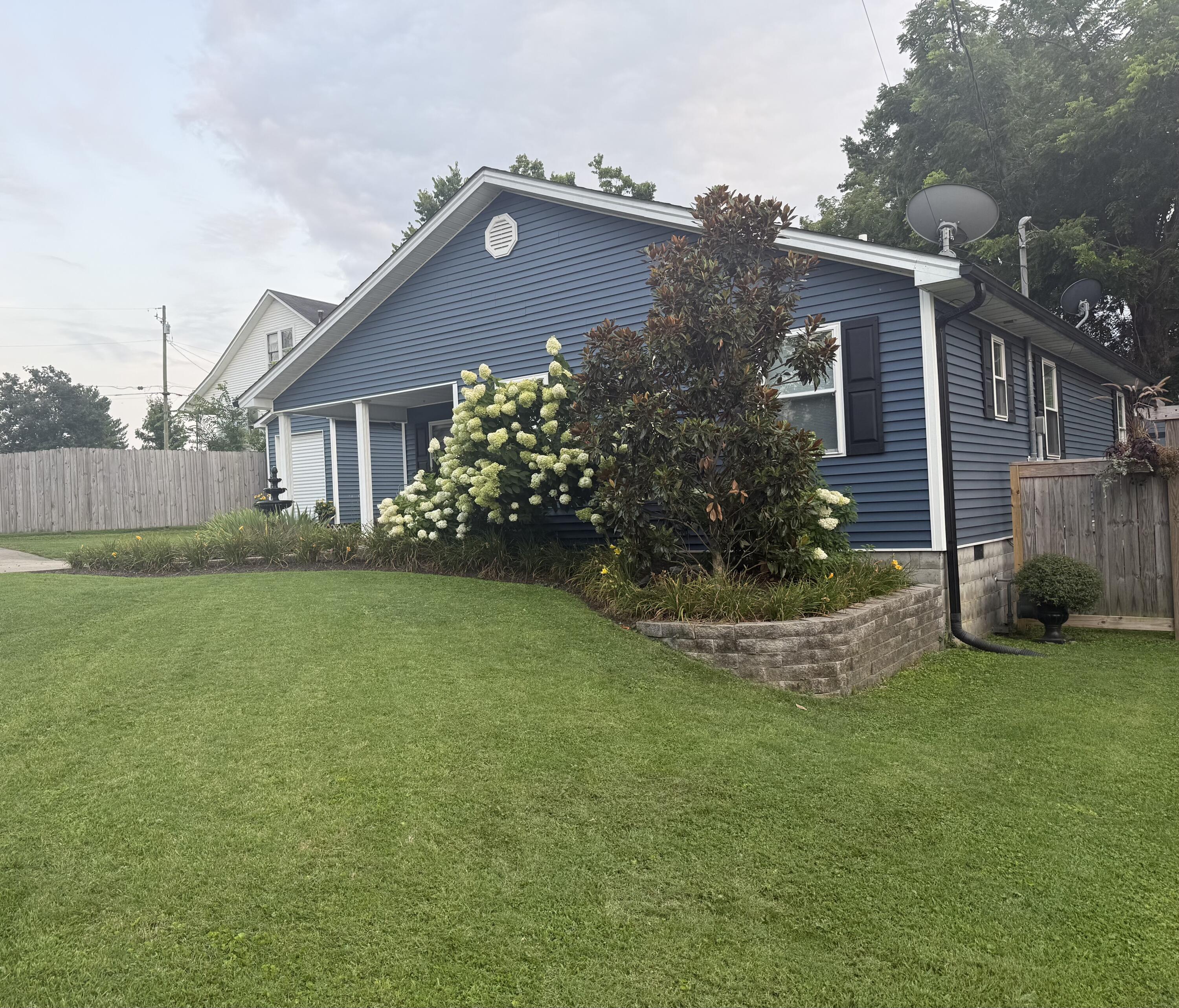 8 Monroe Avenue Property Photo 28