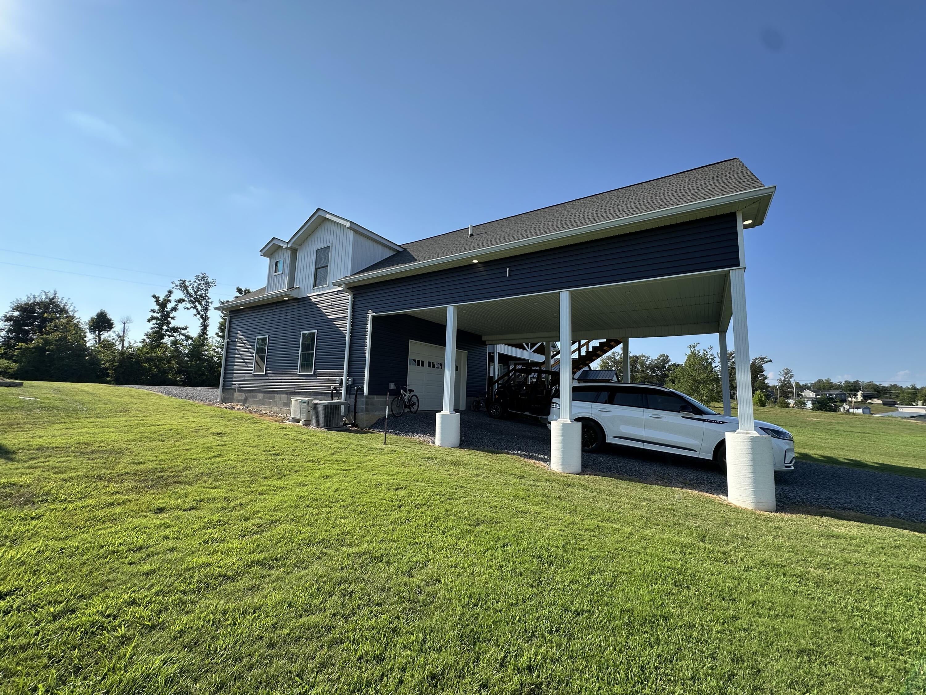 60 Lexington Drive Property Photo 10