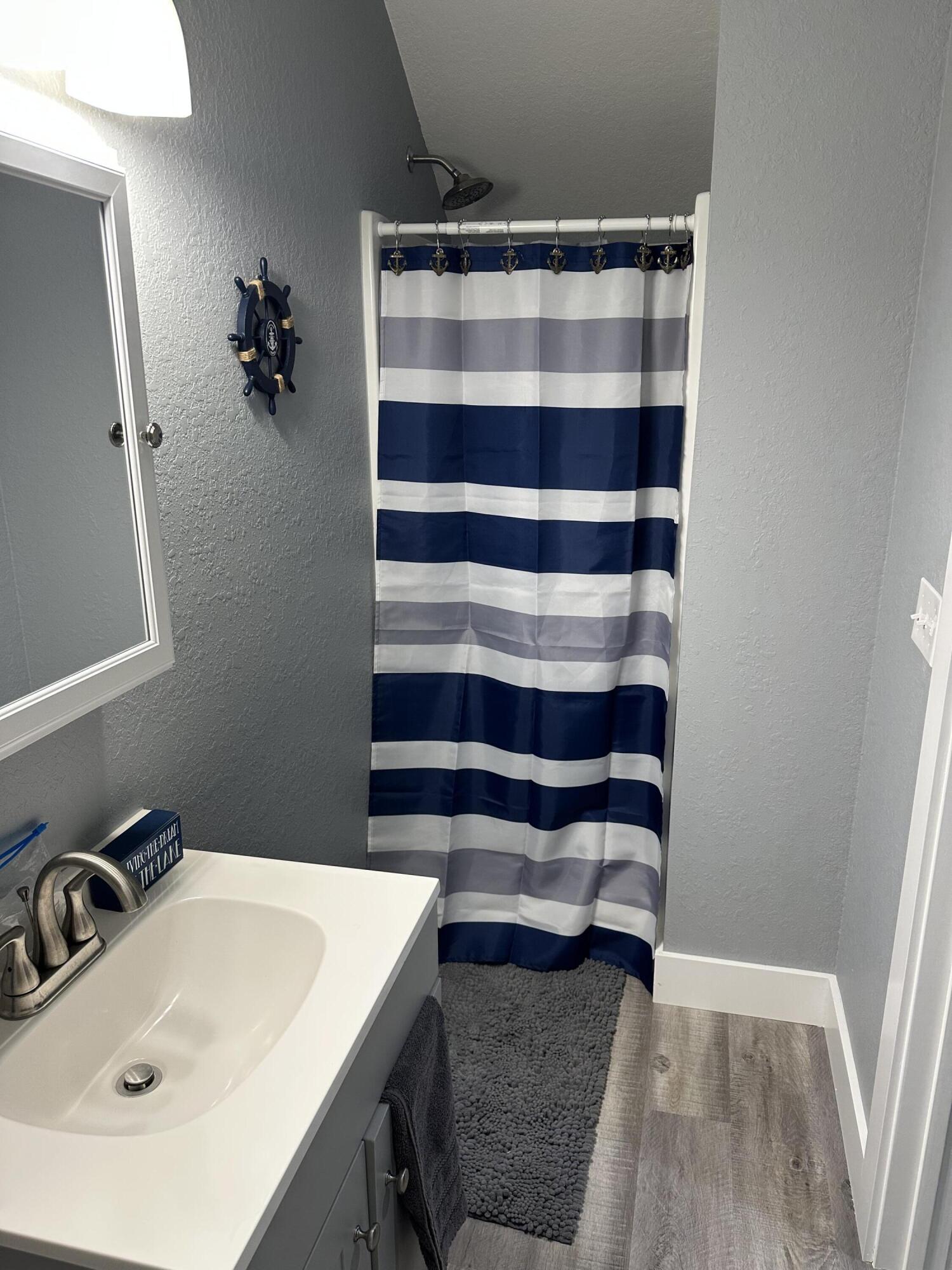 60 Lexington Drive Property Photo 56