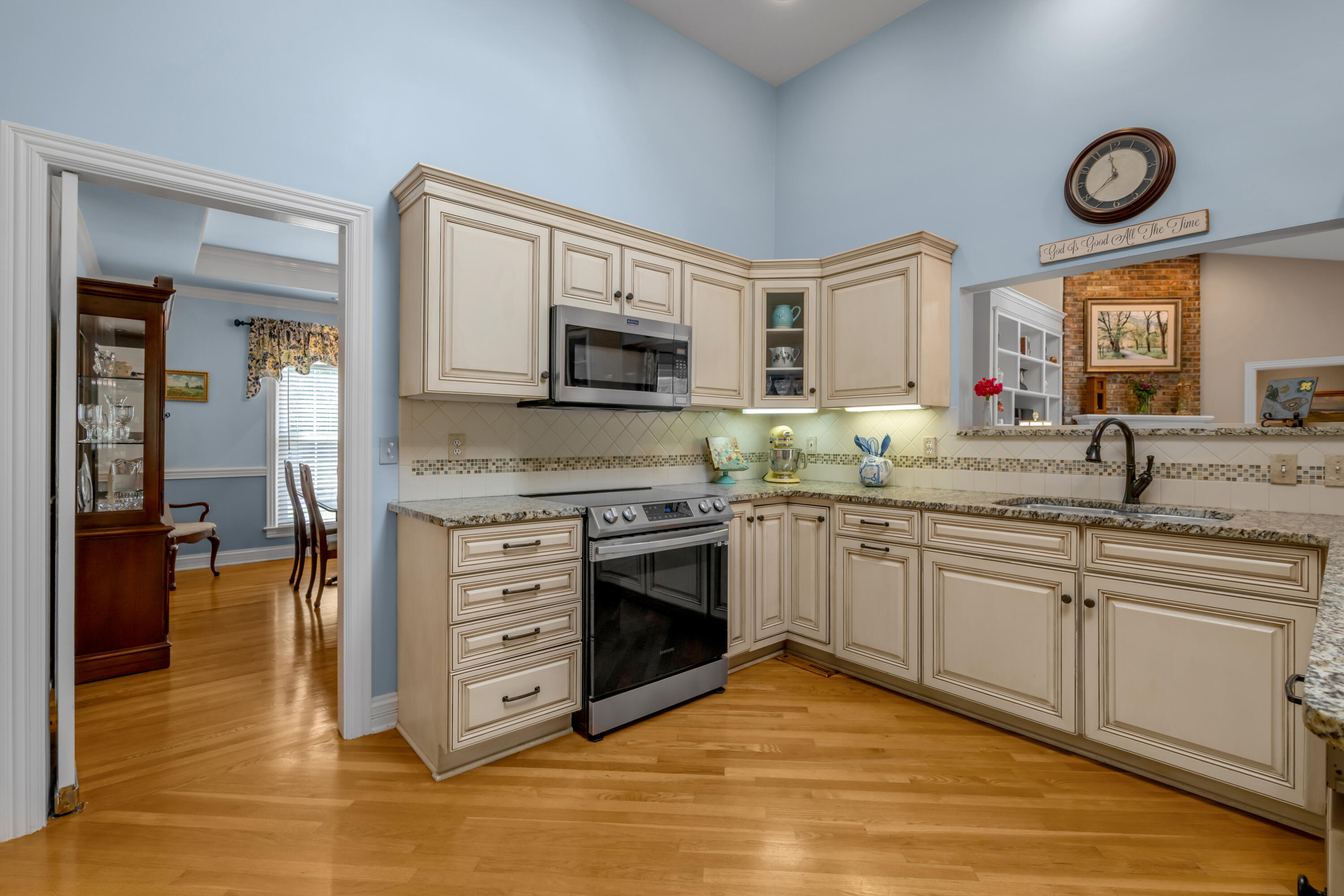 4892 Firebrook Boulevard Property Photo 10