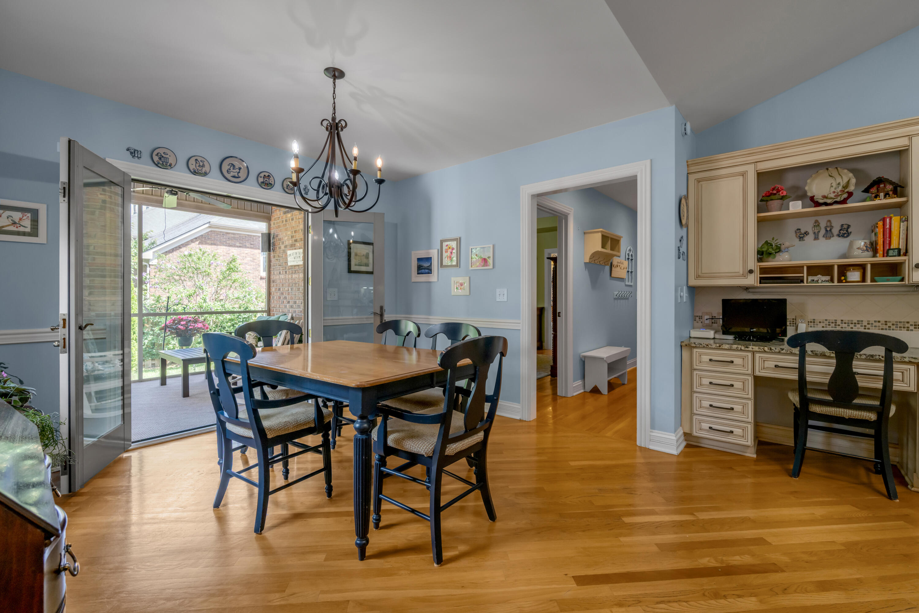 4892 Firebrook Boulevard Property Photo 18