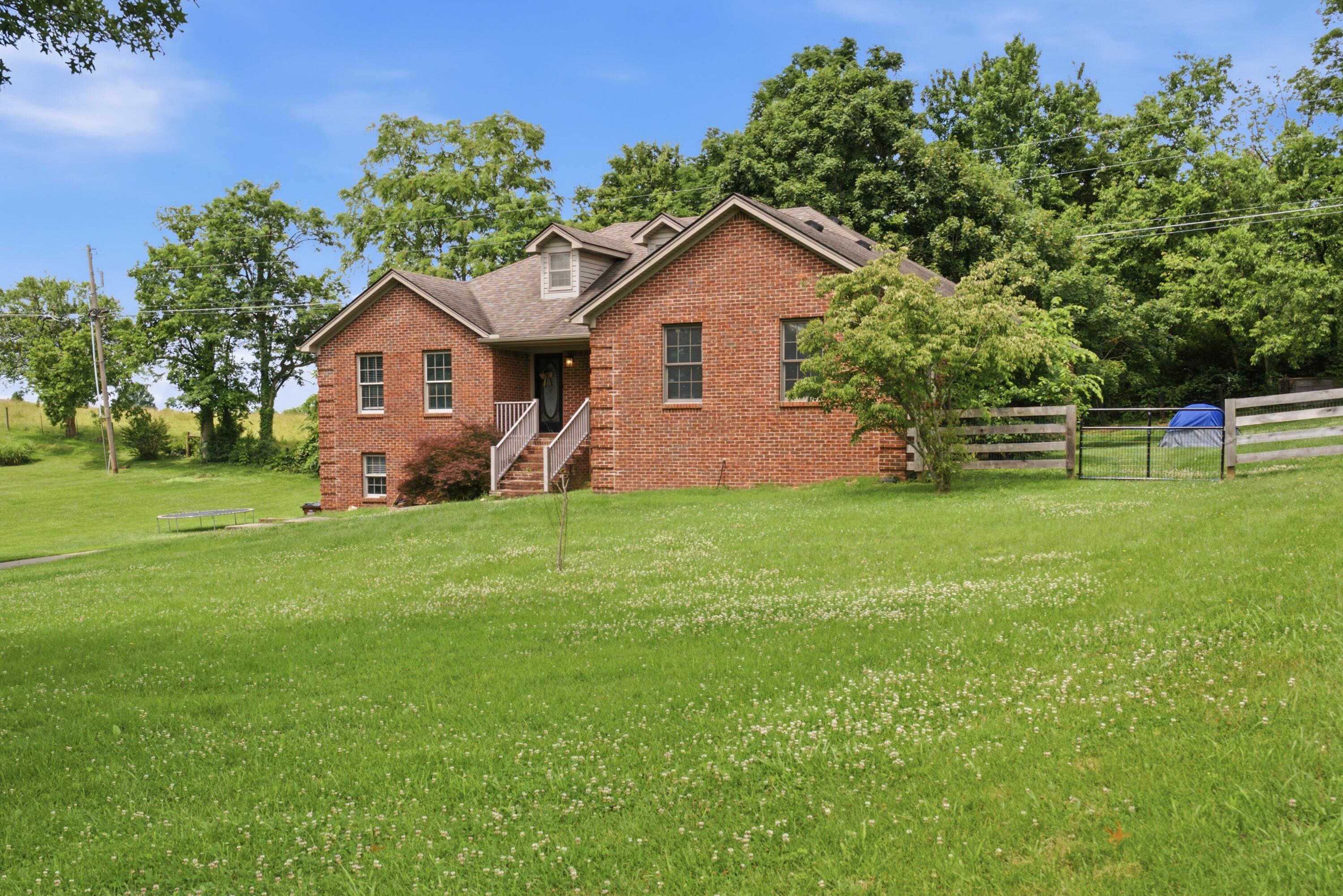 1321 Travis Drive Property Photo 3