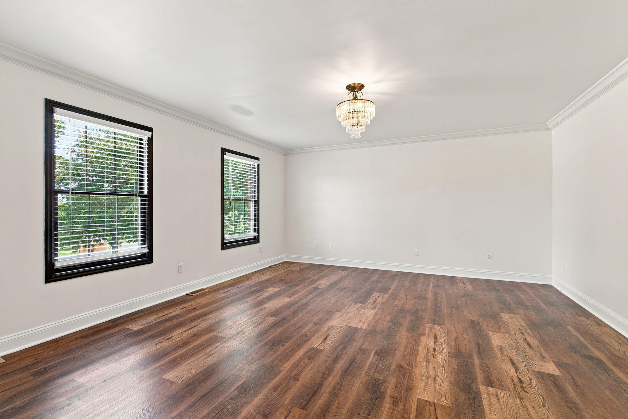 1321 Travis Drive Property Photo 6