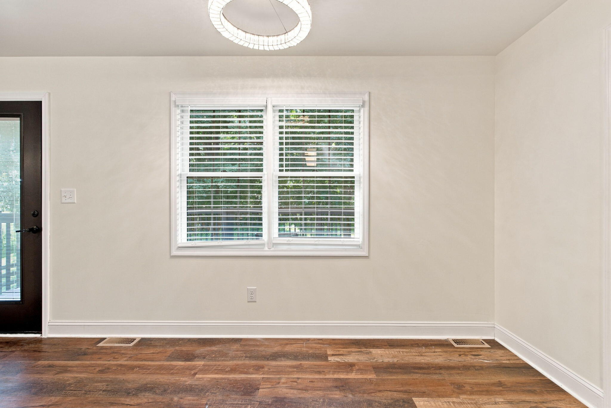 1321 Travis Drive Property Photo 13