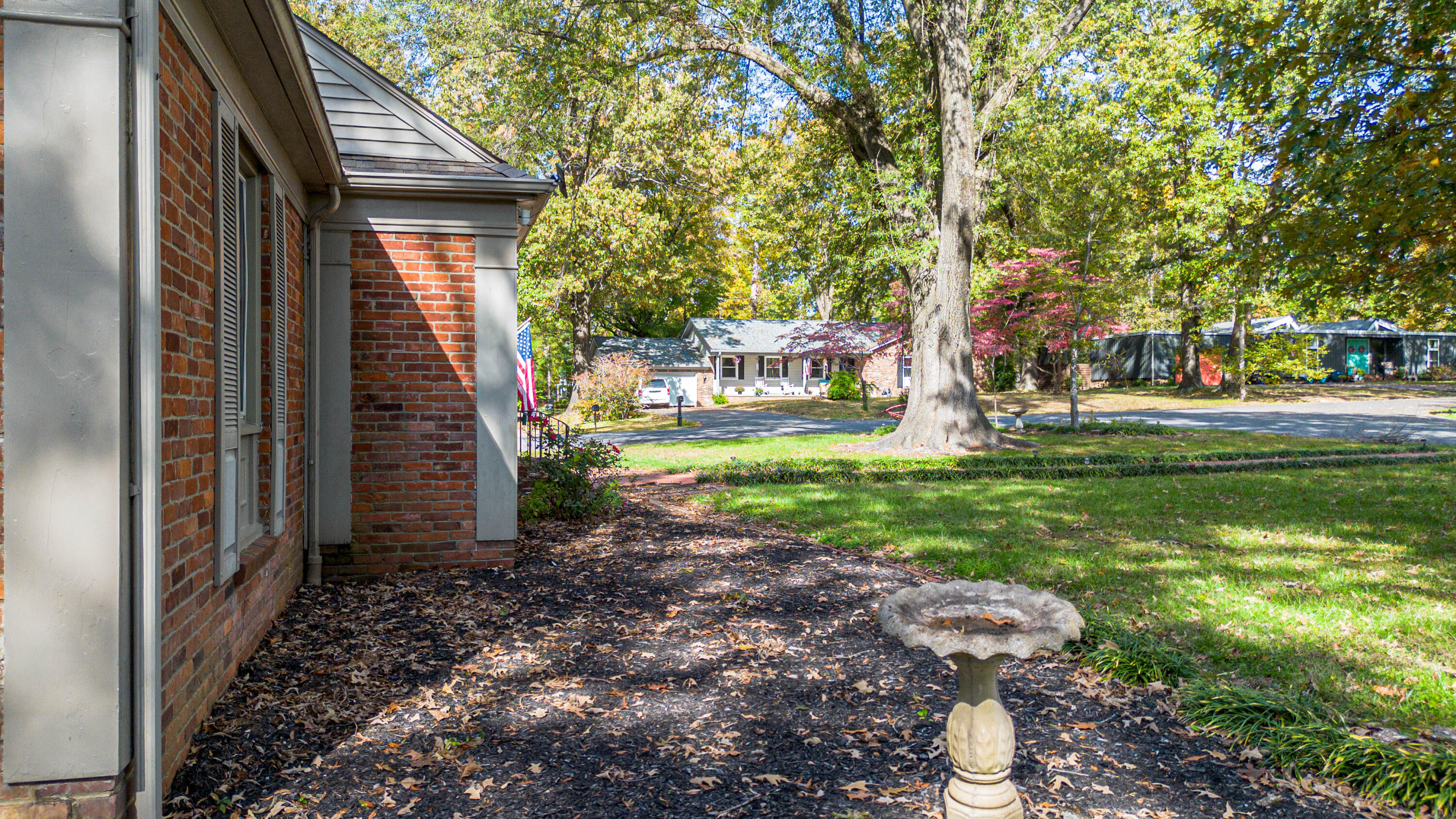 201 Maxfield Drive Property Photo 4