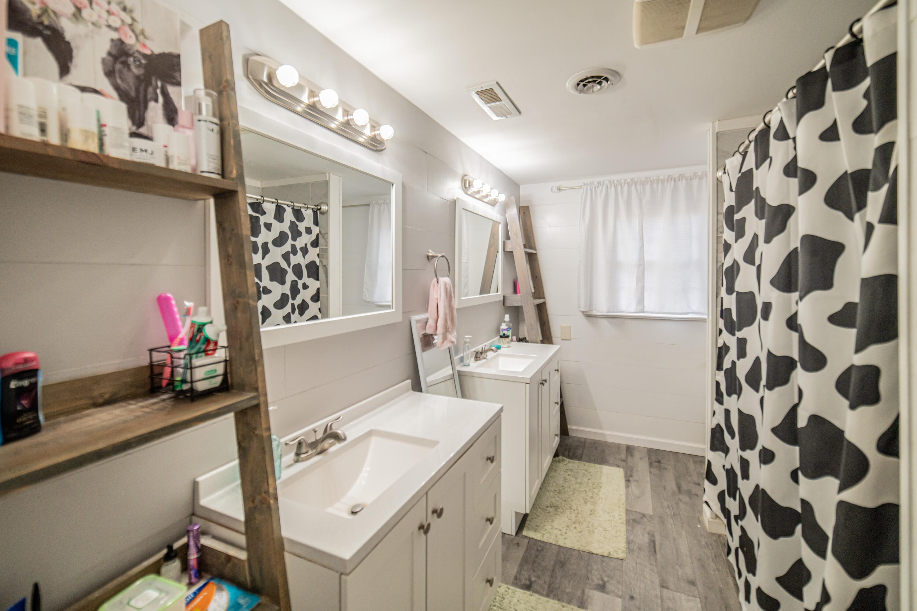 201 Maxfield Drive Property Photo 24