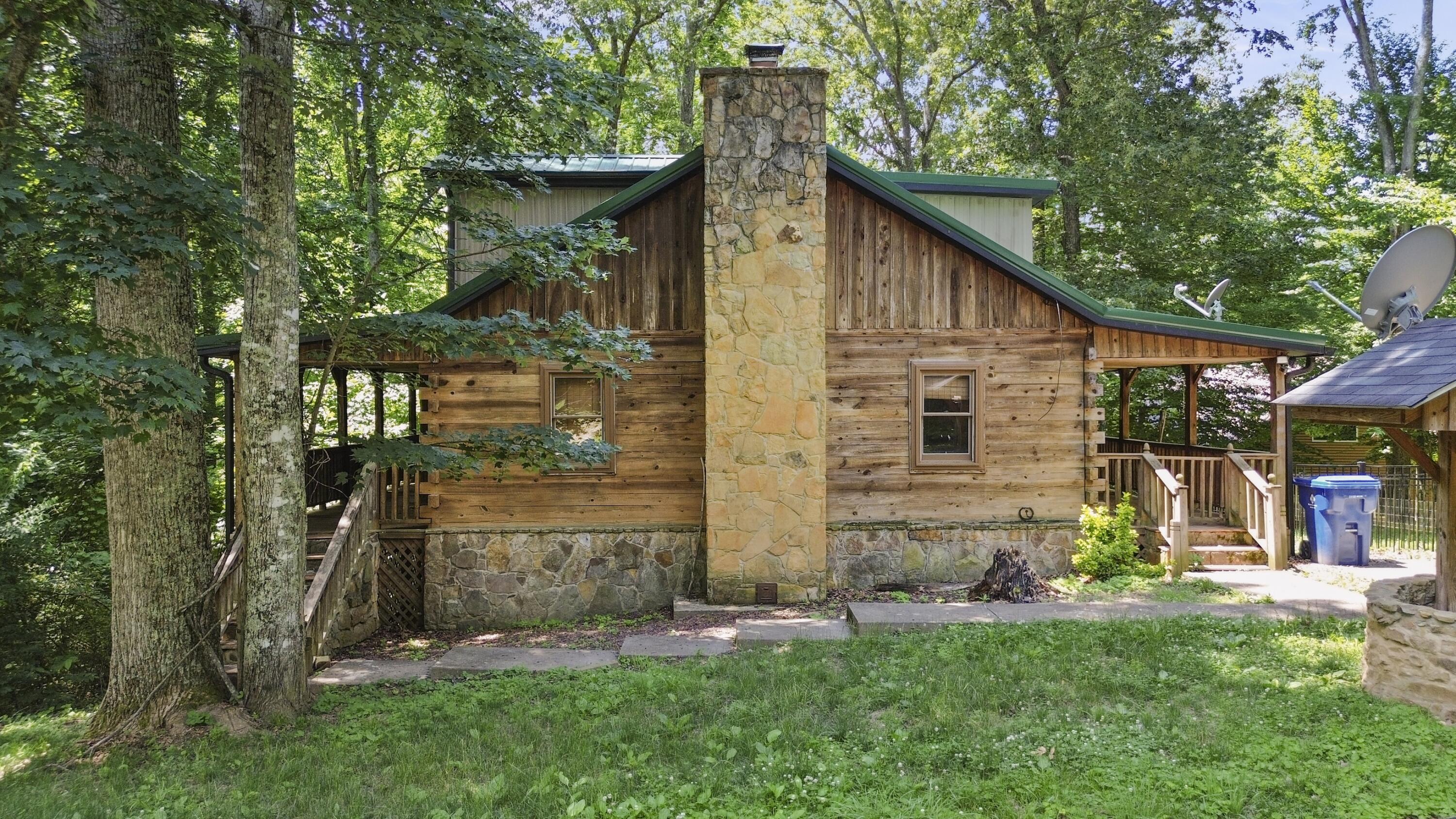 2468 Mill Springs Road Property Photo 3