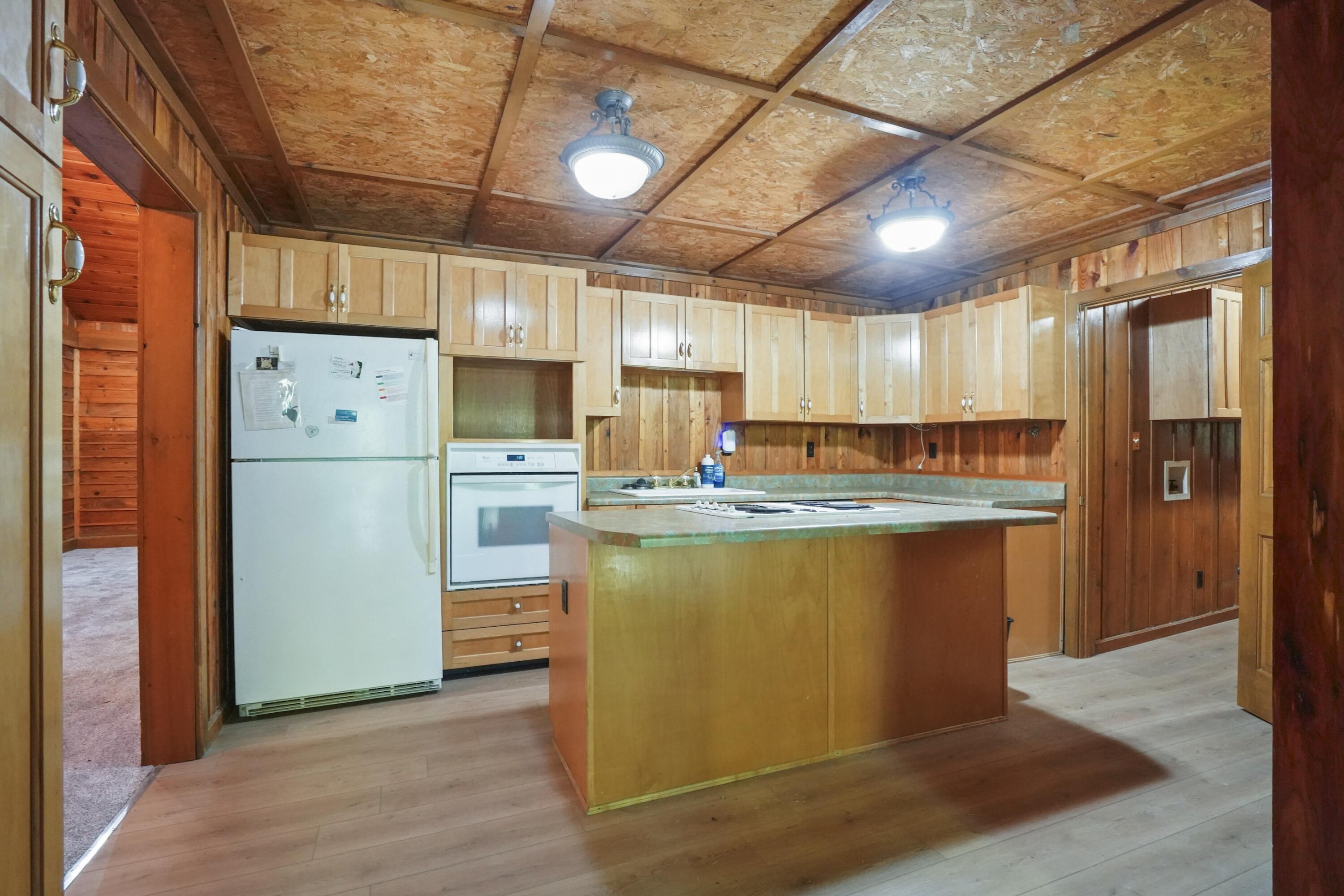 2468 Mill Springs Road Property Photo 11