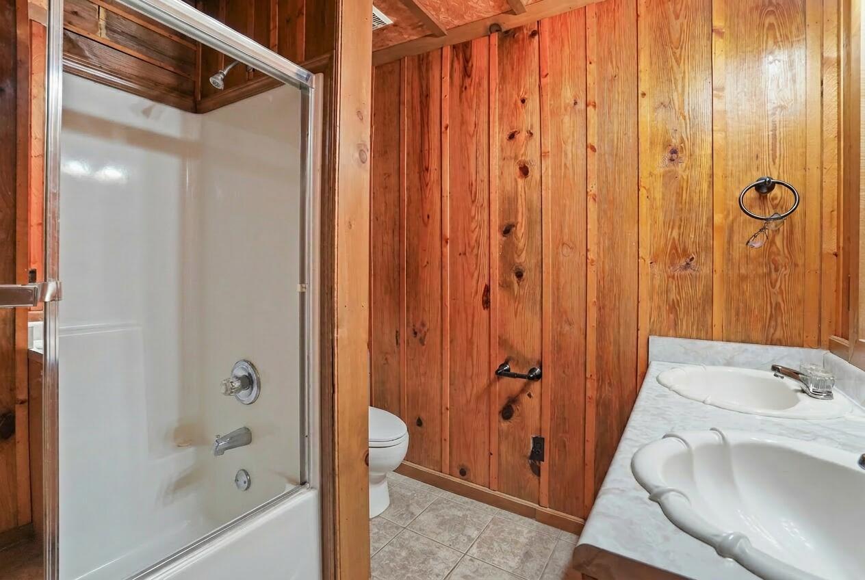 2468 Mill Springs Road Property Photo 19