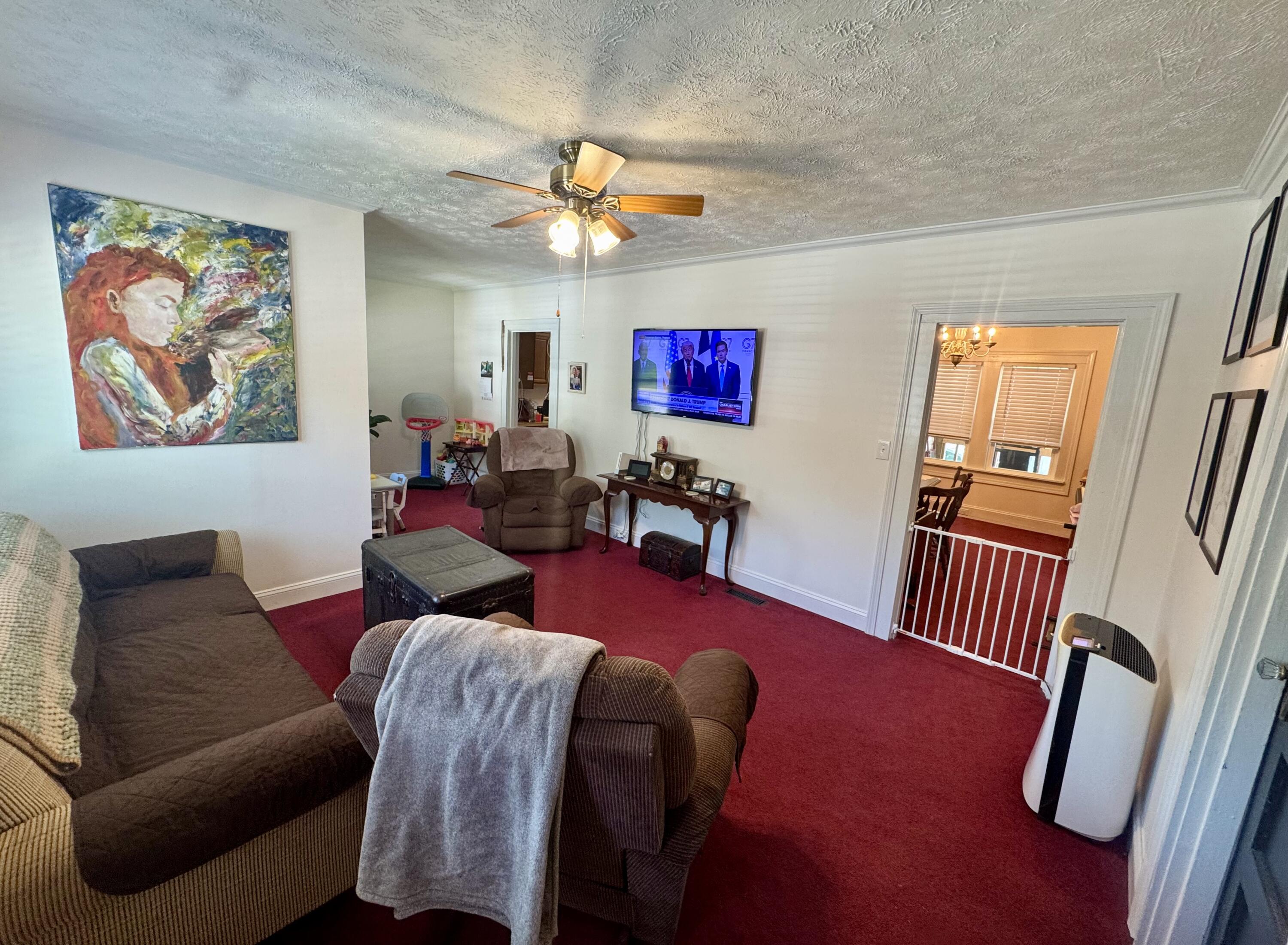 522 W Virginia Property Photo 13