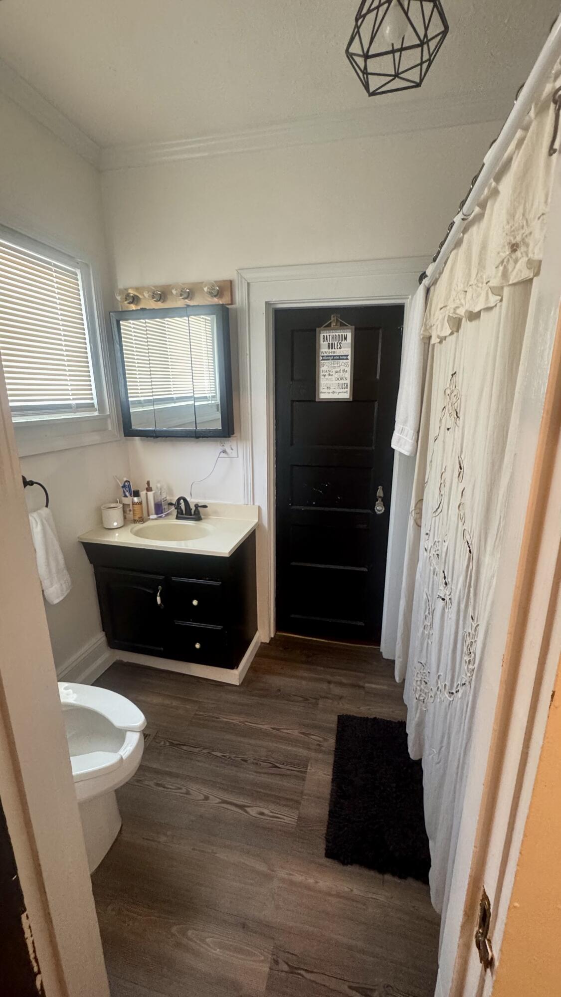522 W Virginia Property Photo 15