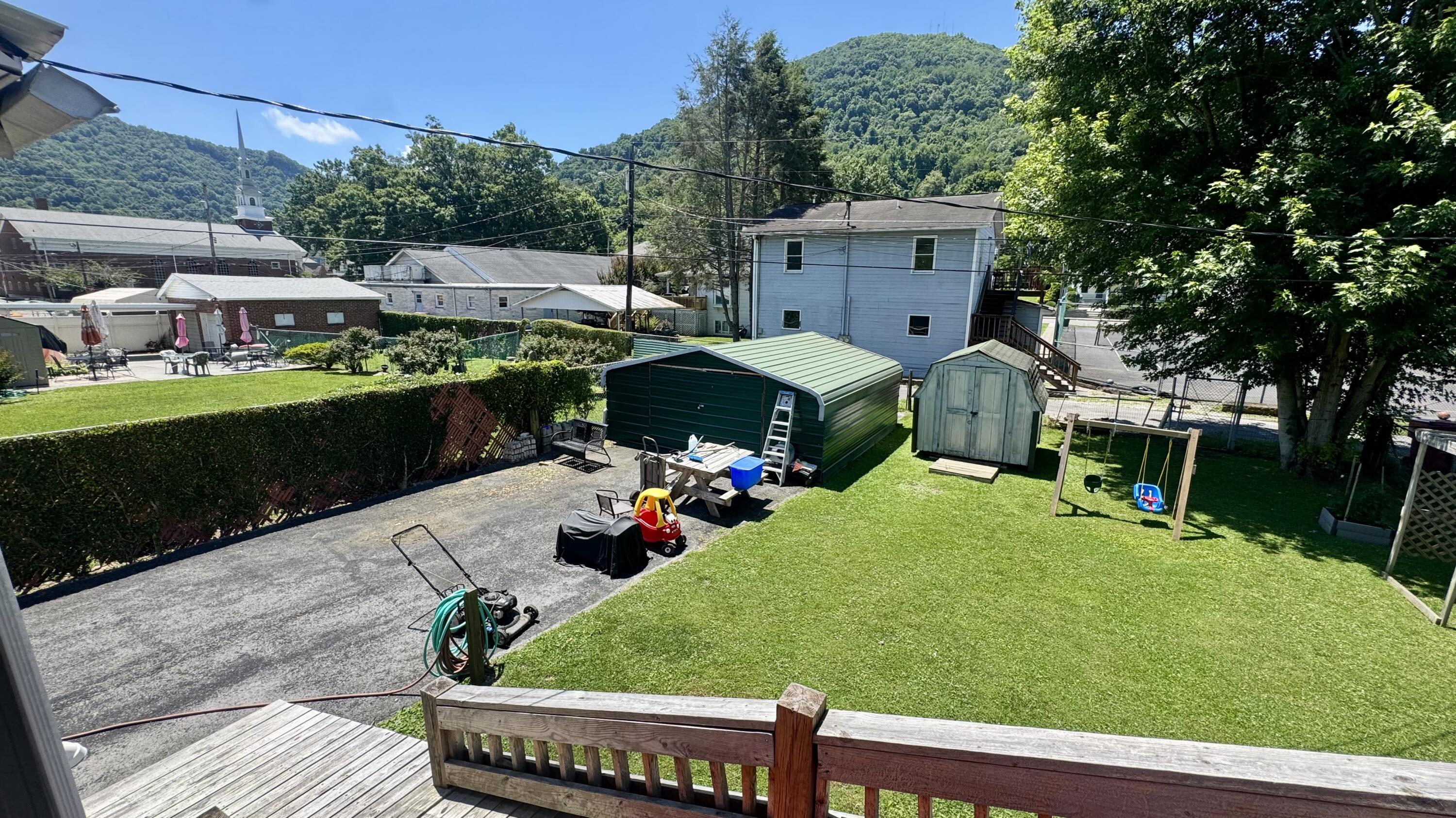 522 W Virginia Property Photo 18
