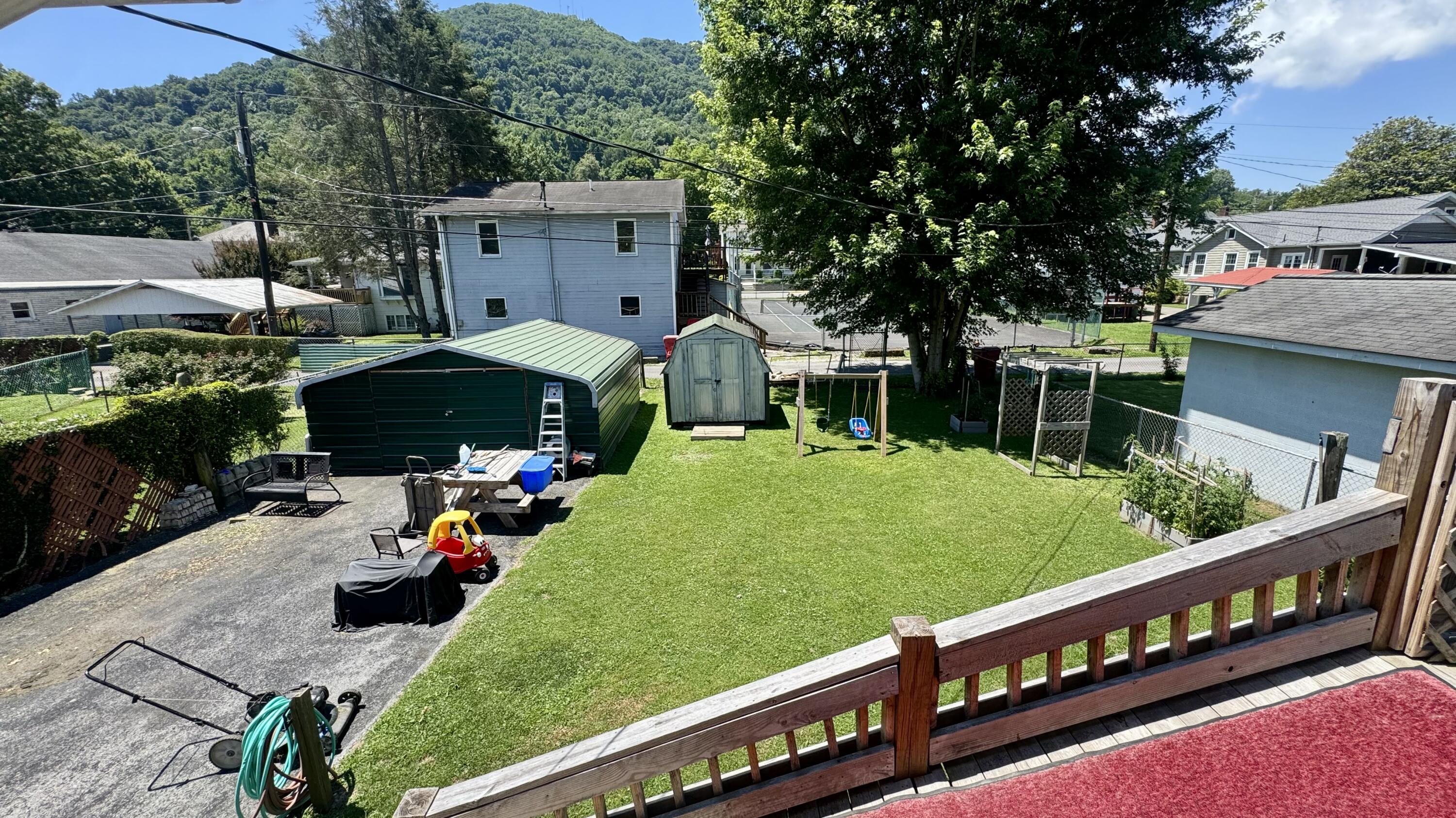 522 W Virginia Property Photo 19