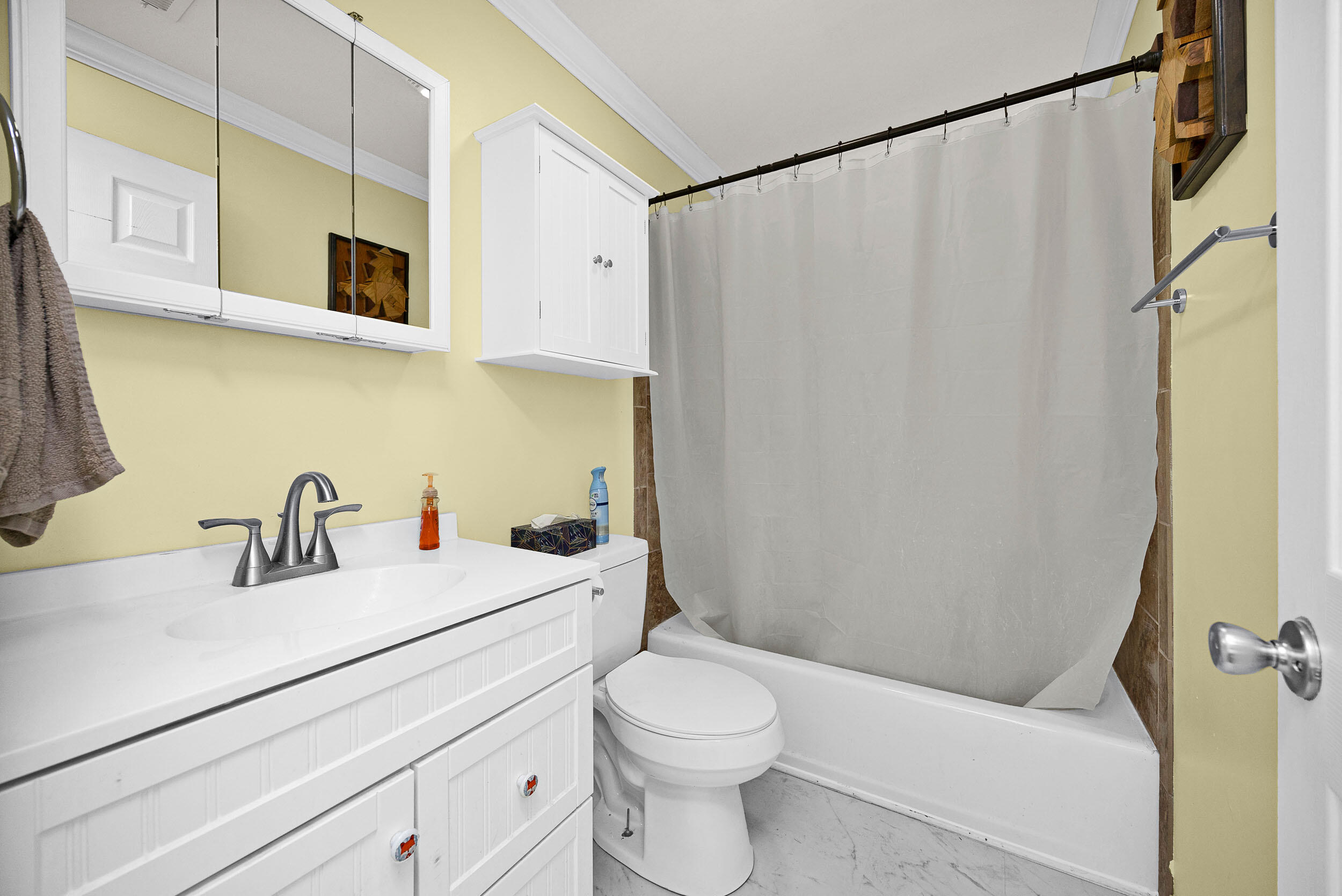 323 E Office Street Property Photo 20