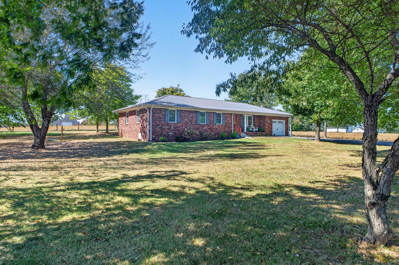12945 Dawson Springs Road Property Photo 1