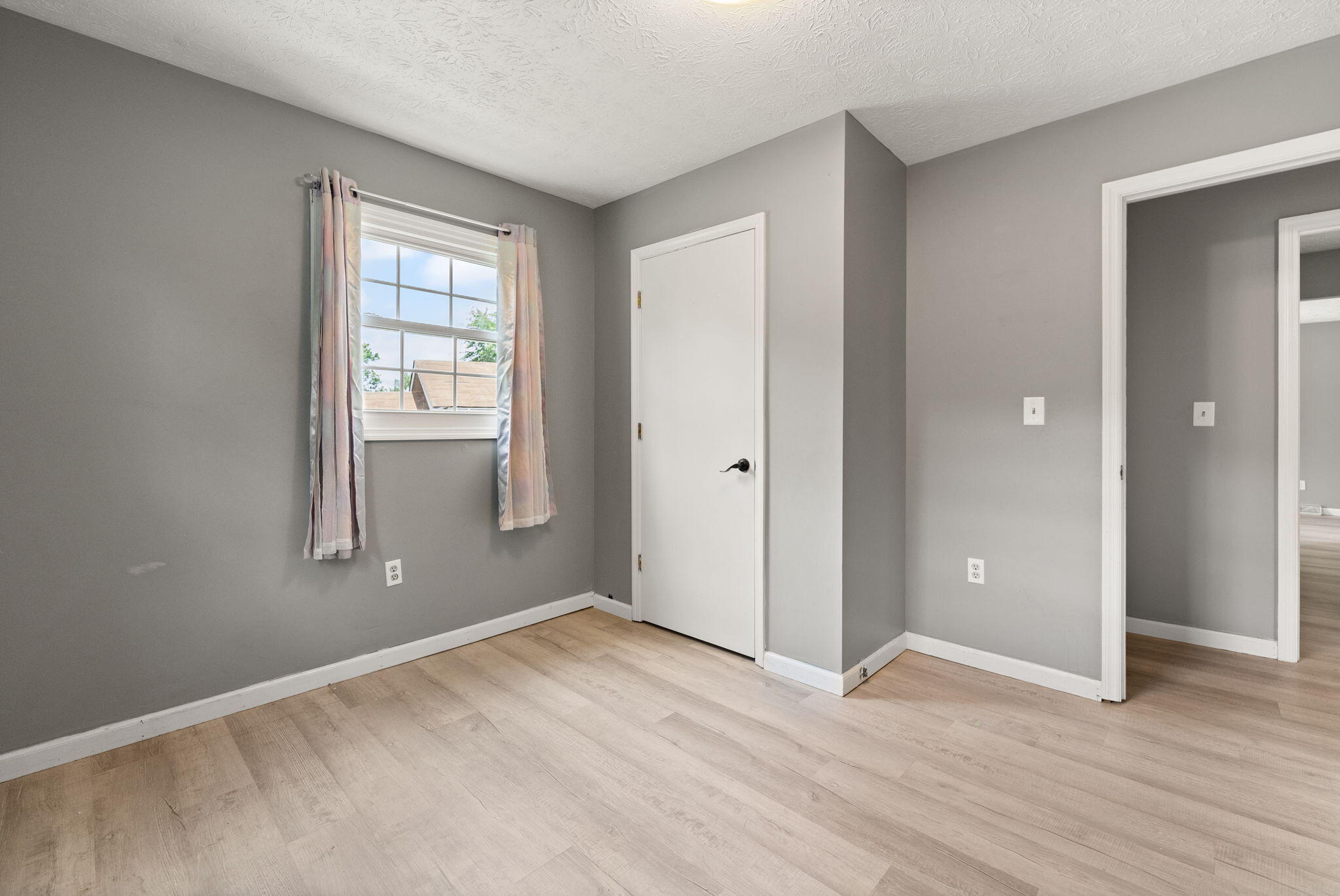697 Oaklawn Circle Property Photo 41