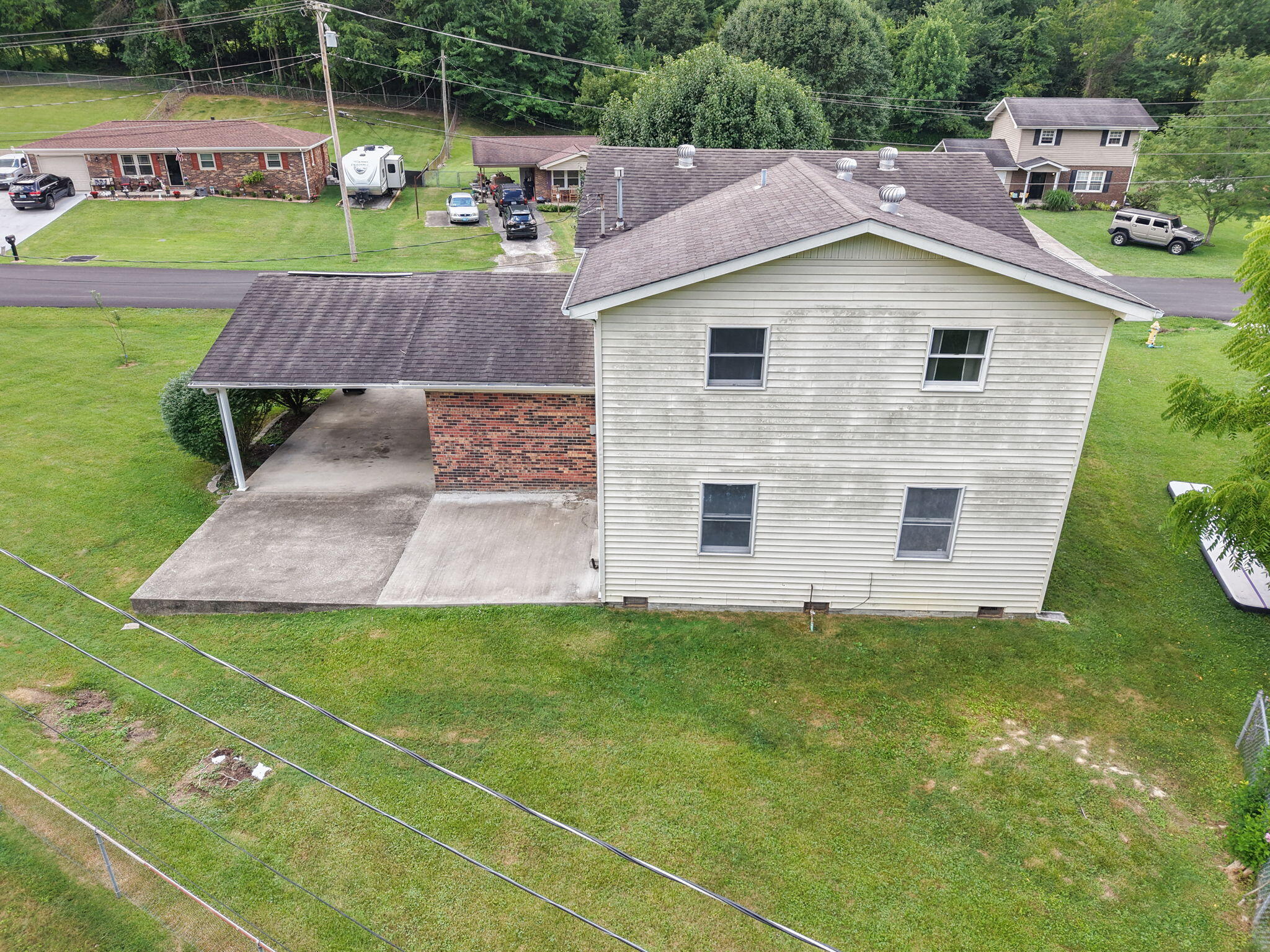 697 Oaklawn Circle Property Photo 60