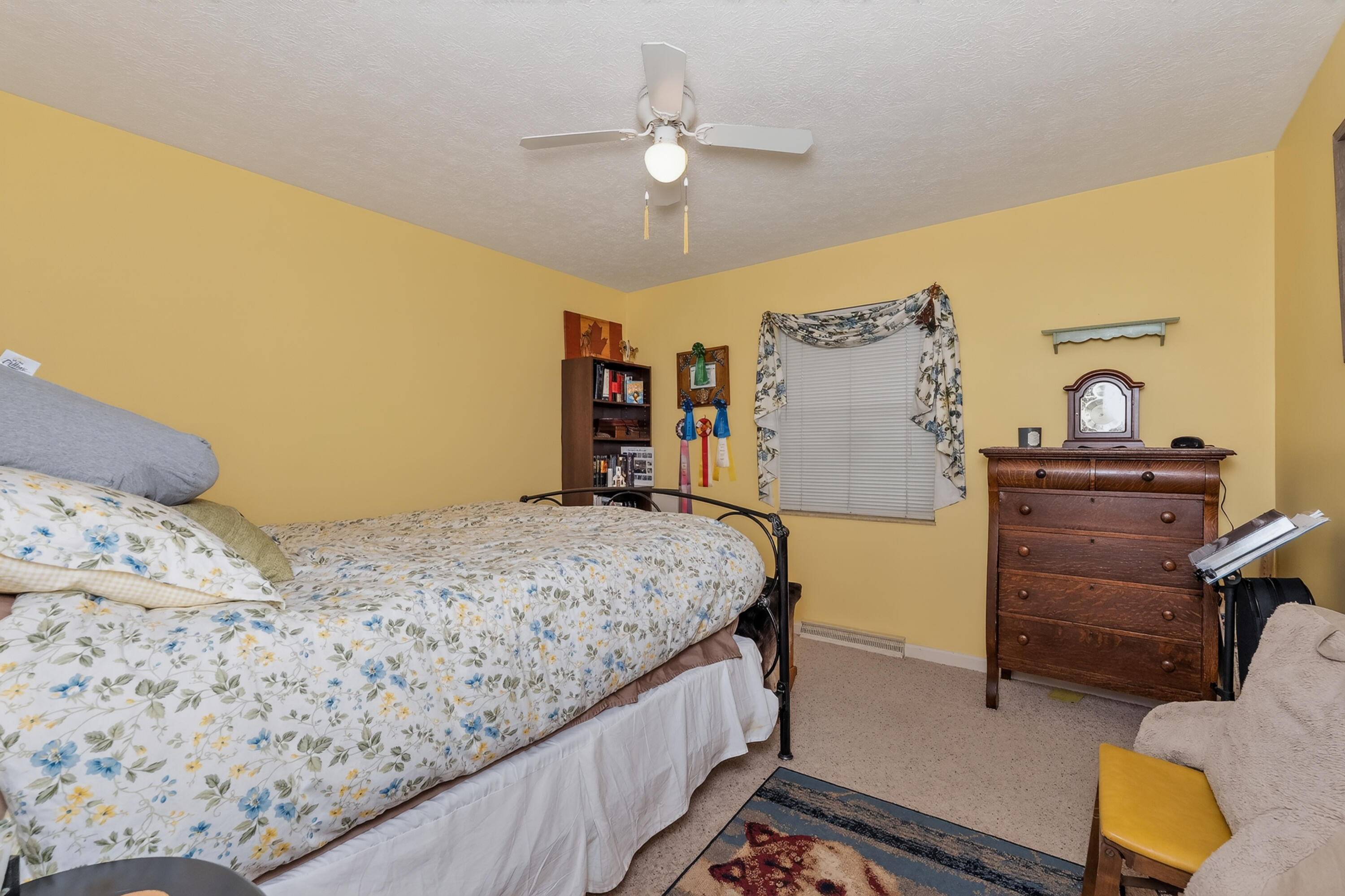 210 Ridgelea Drive Property Photo 31