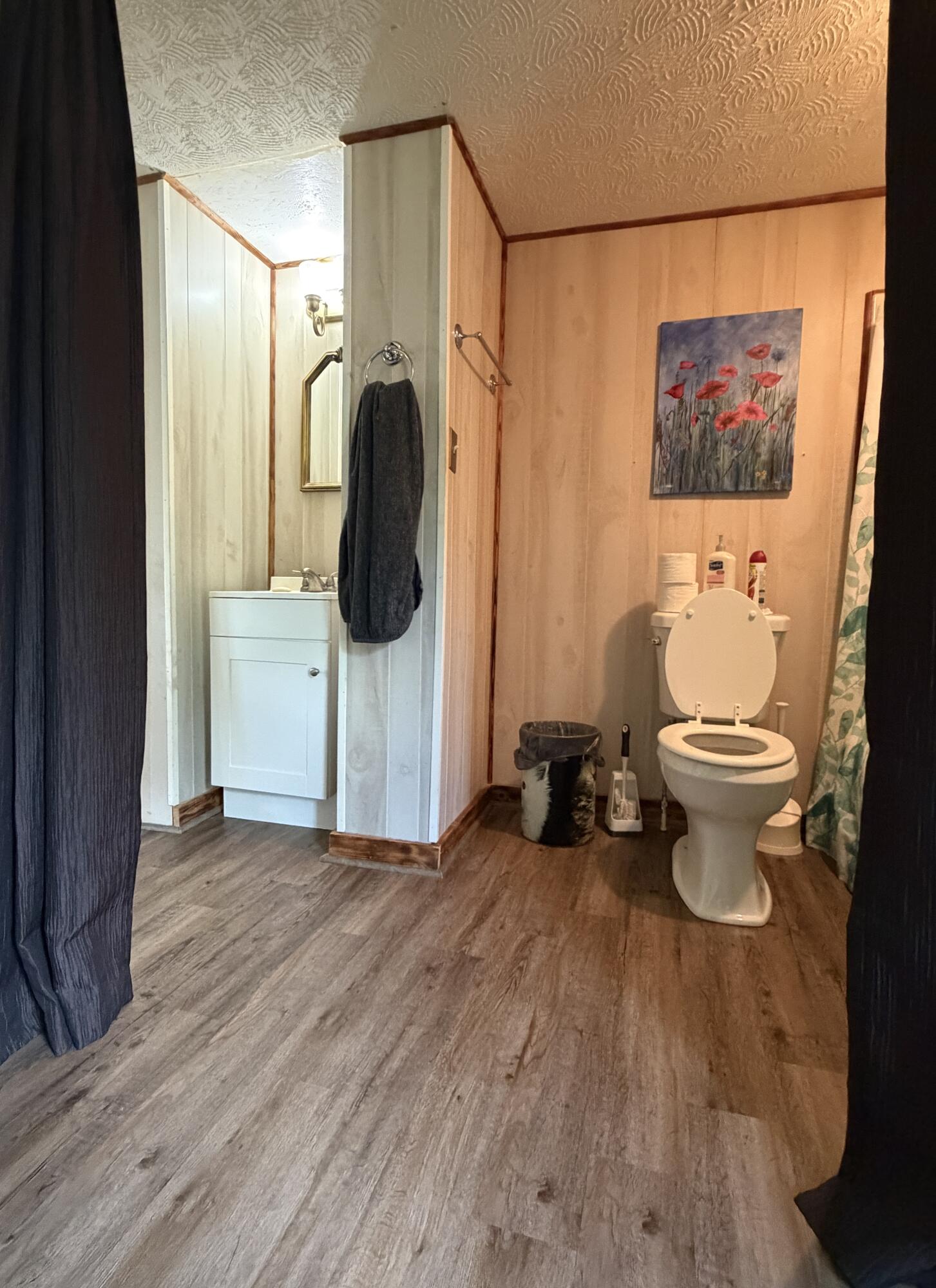 323 W Kentucky Avenue Property Photo 11
