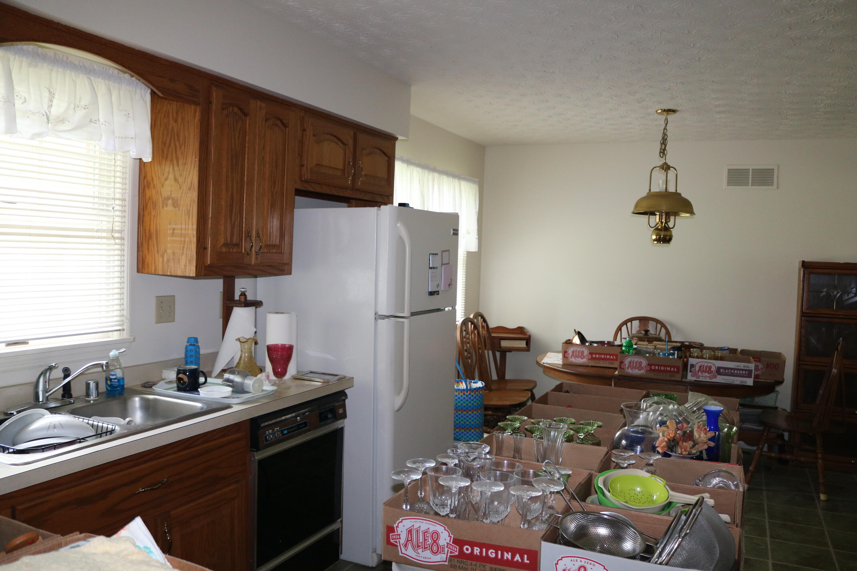 106 Clinton Drive Property Photo 8