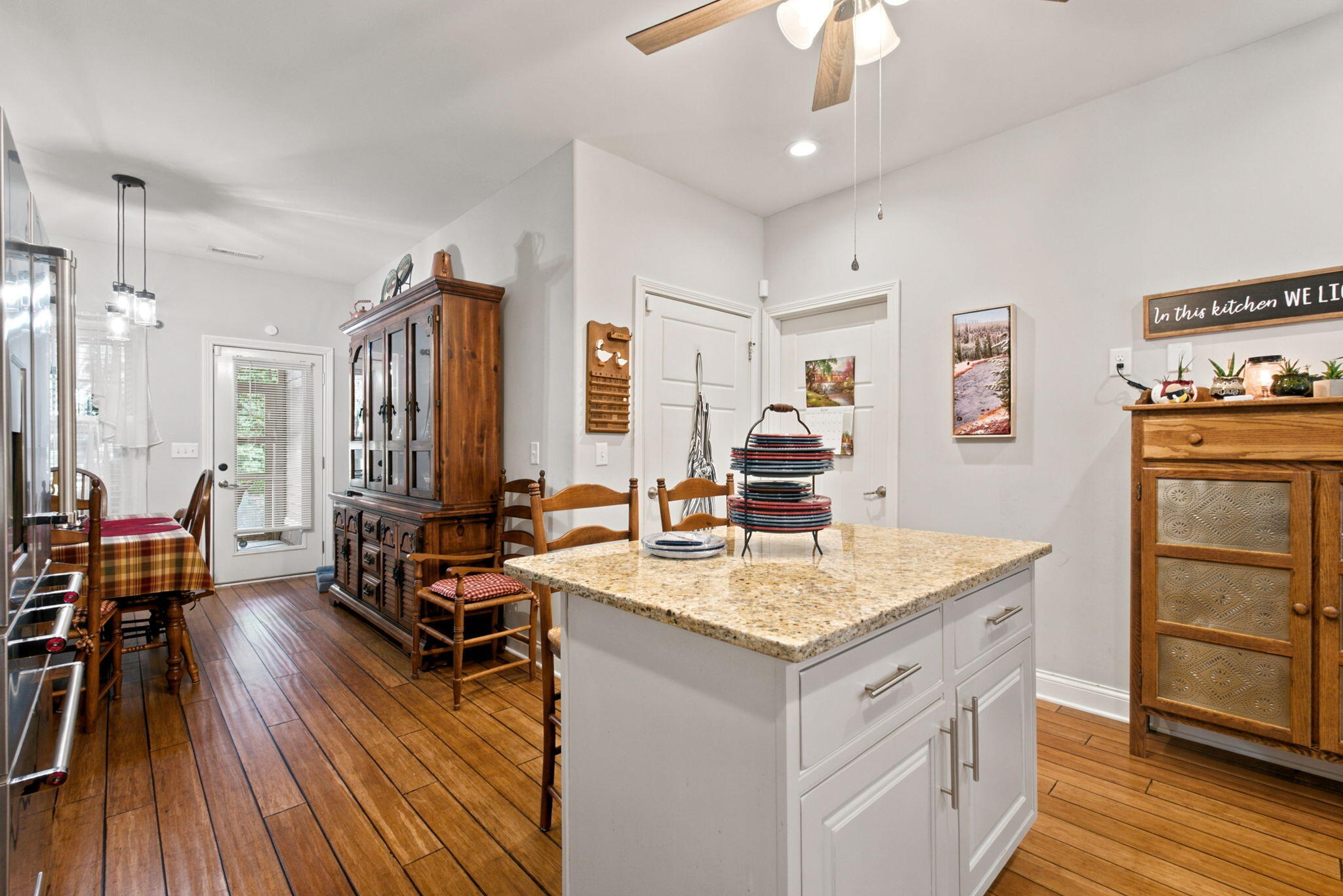 162 Riviera Drive Property Photo 11