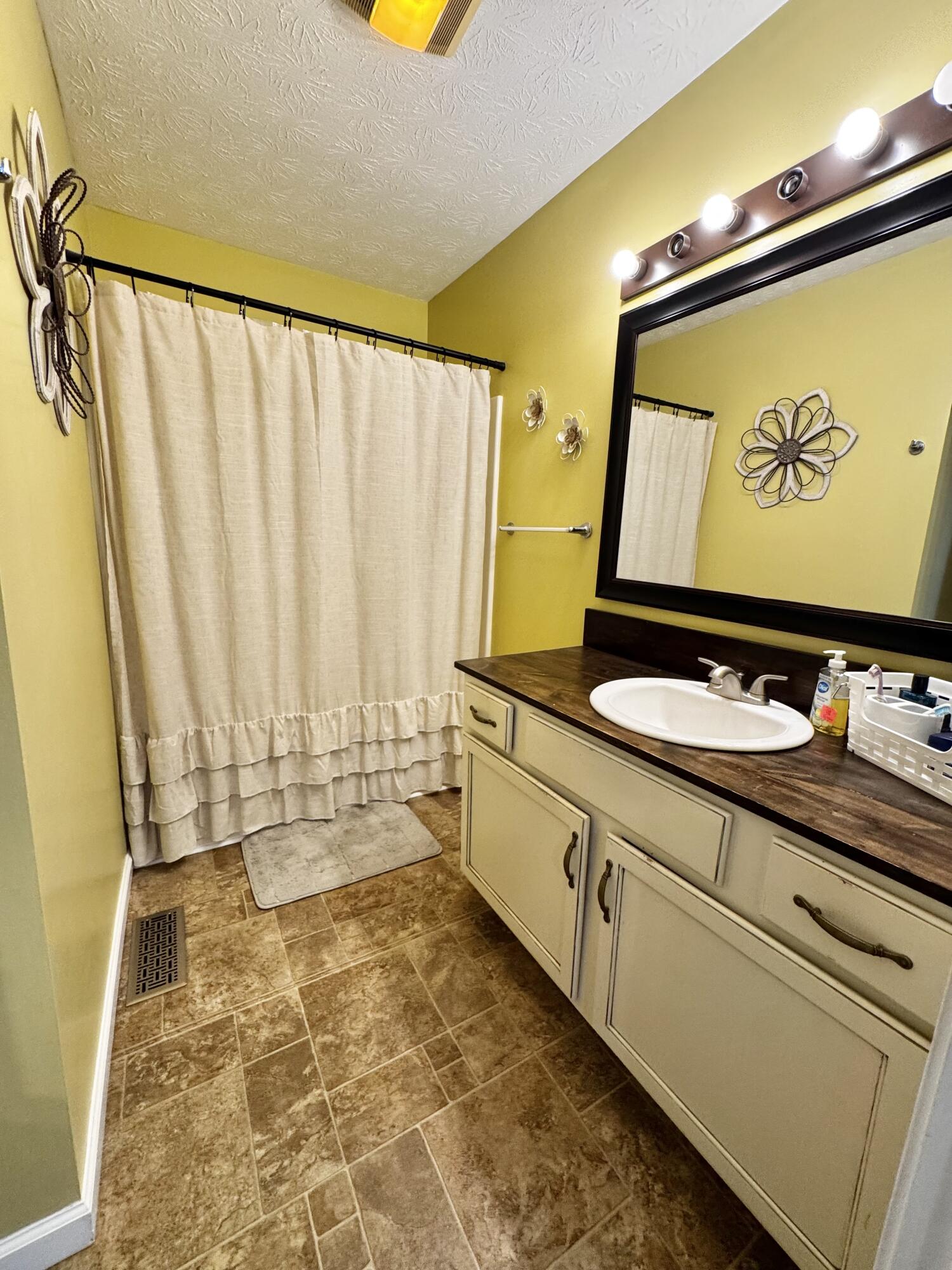17 Northridge Drive Property Photo 19