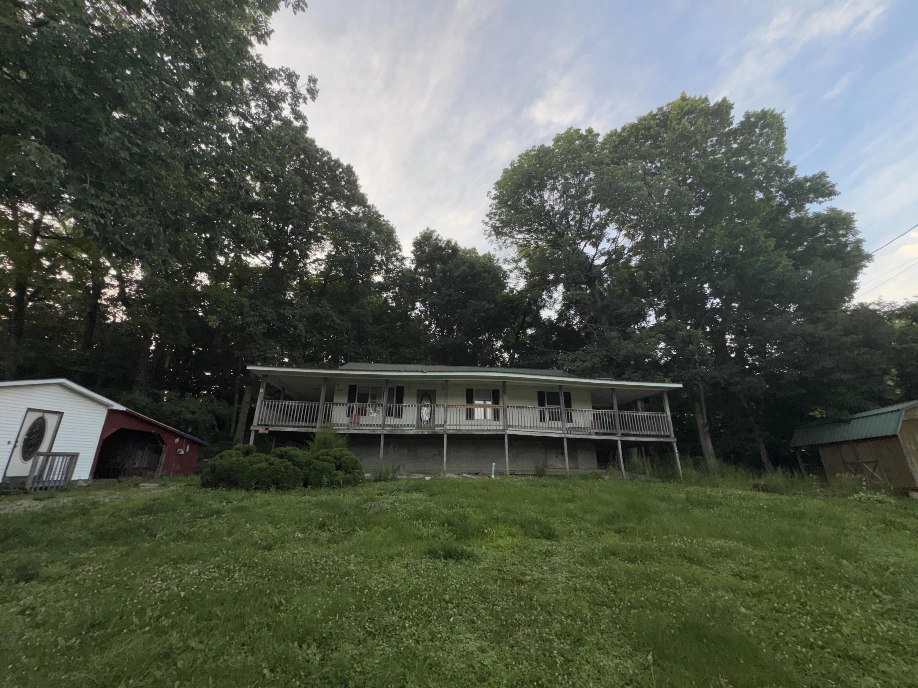 154 Gray Buck Dr Property Photo 4