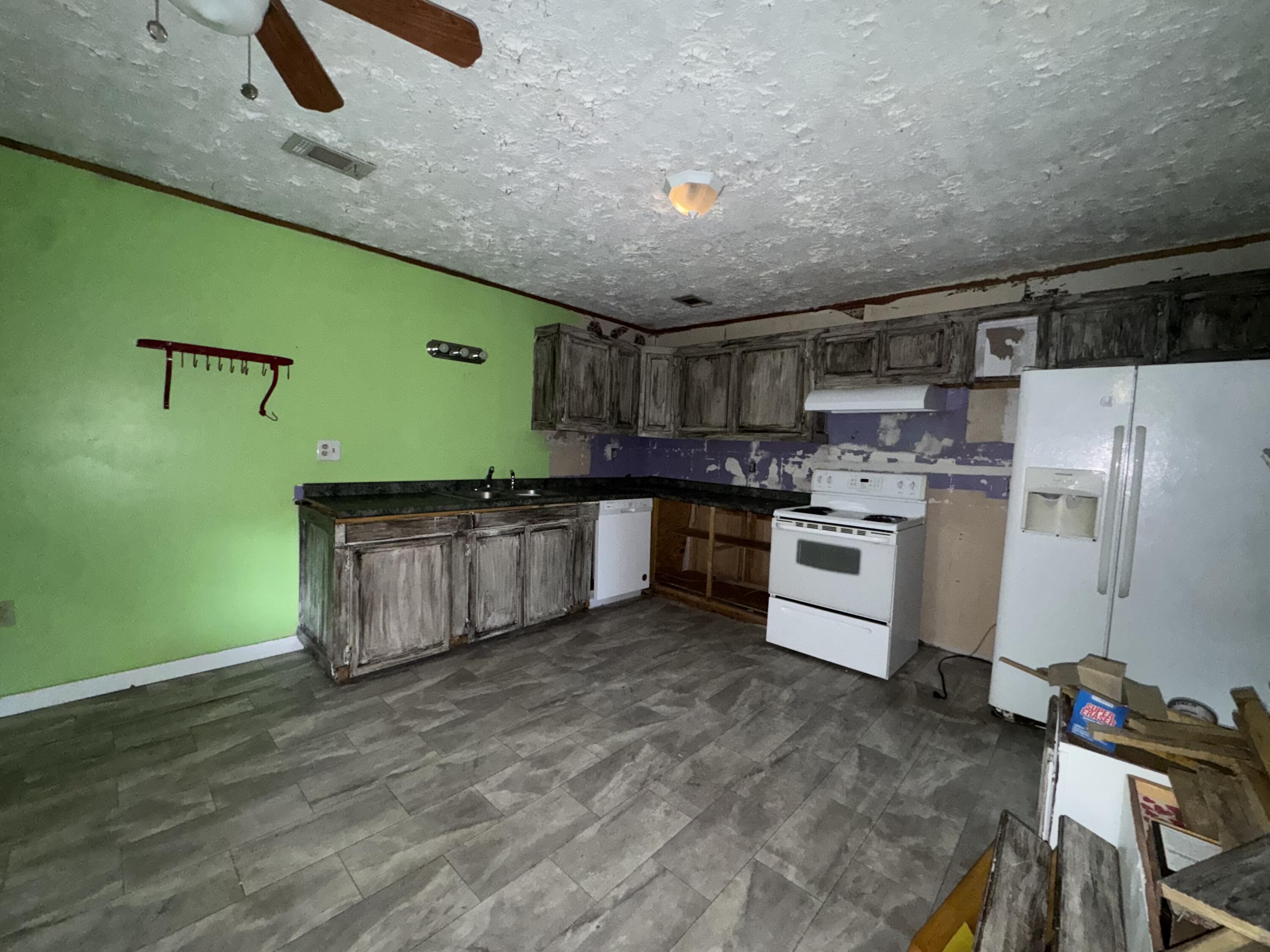 154 Gray Buck Dr Property Photo 11