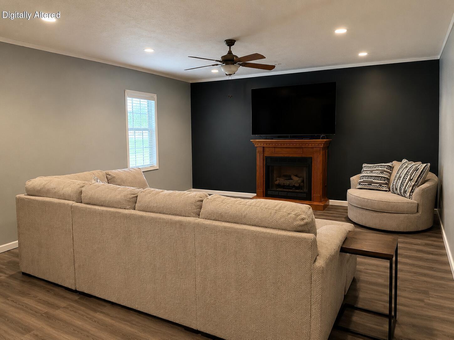 12901 Woodville Road Property Photo 4