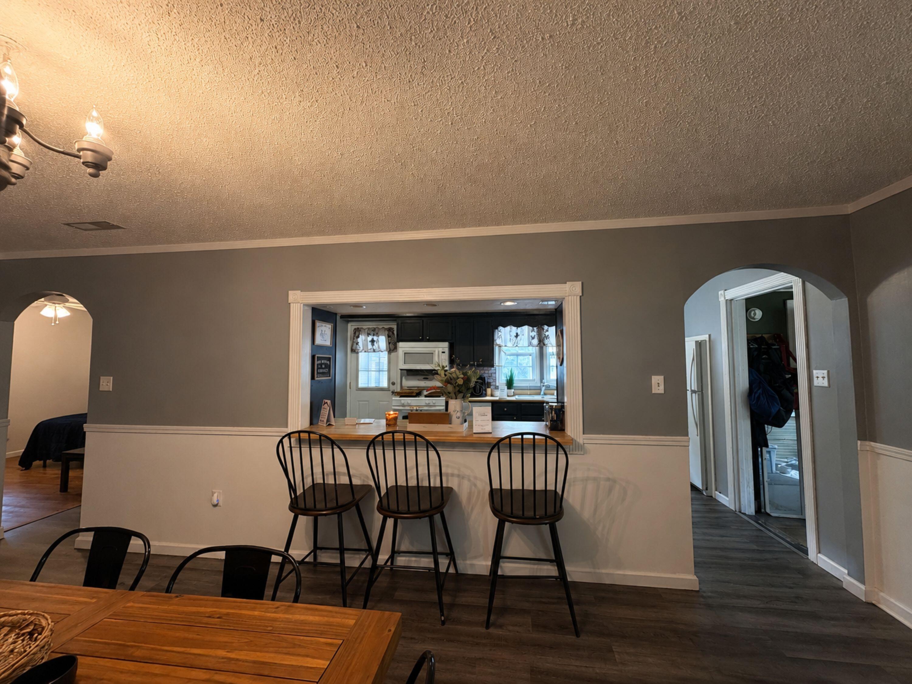 12901 Woodville Road Property Photo 8