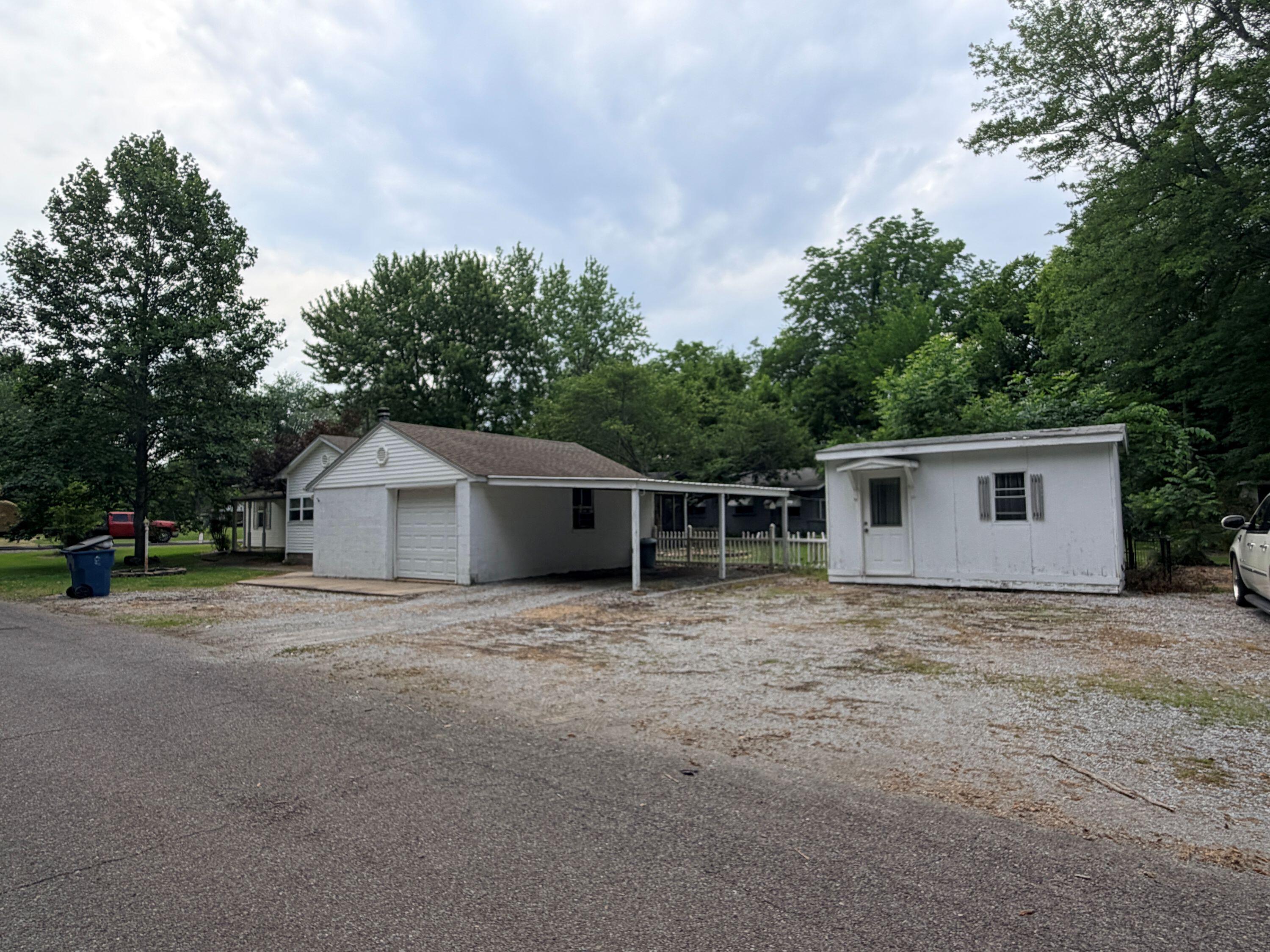 12901 Woodville Road Property Photo 15