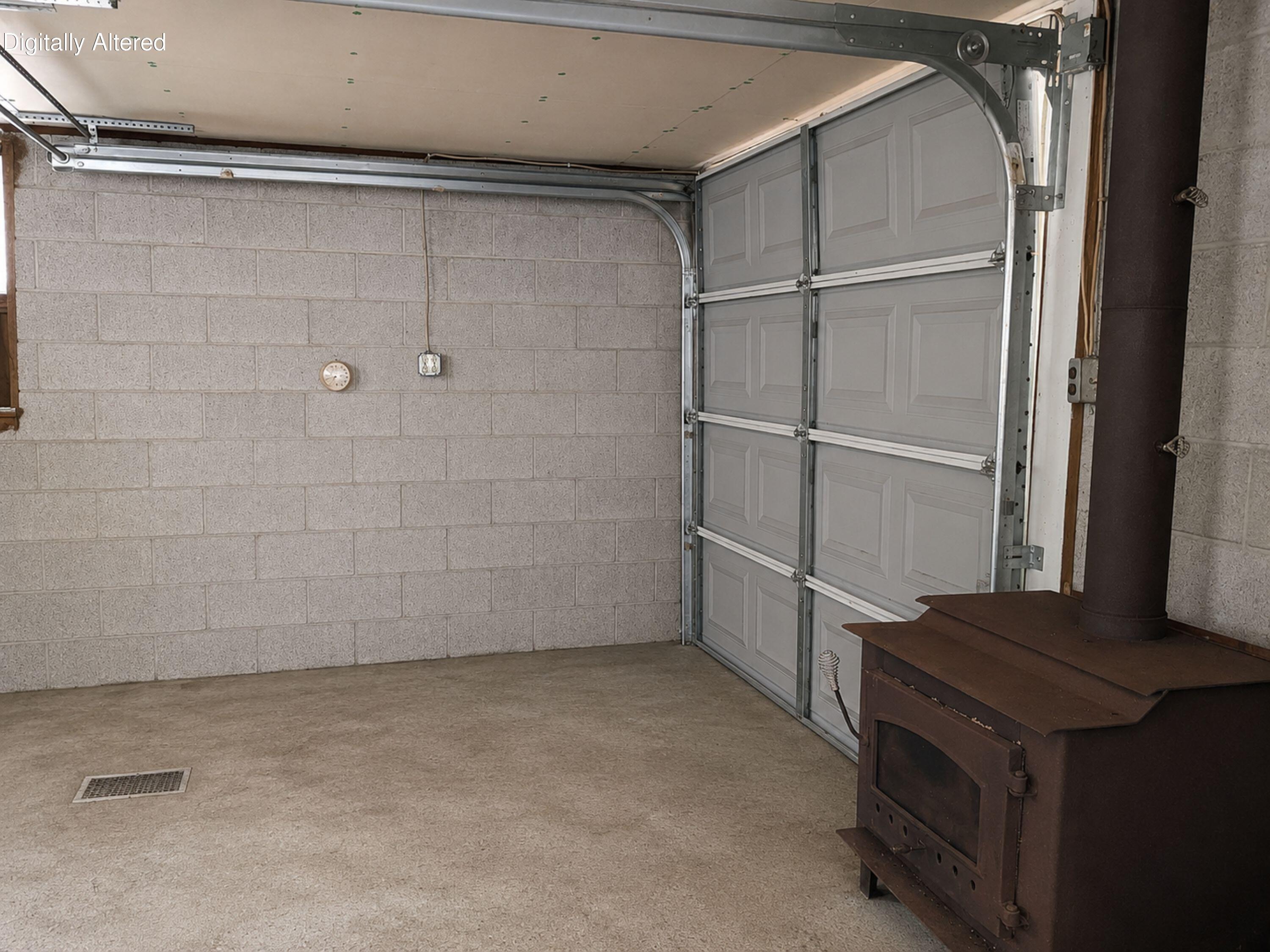 12901 Woodville Road Property Photo 16