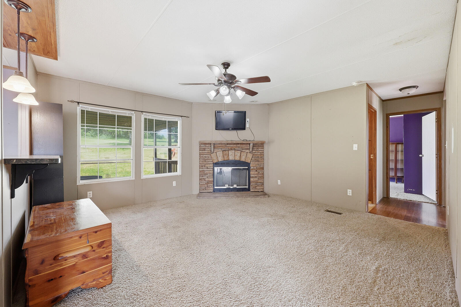 1303 Versailles Road Property Photo 4