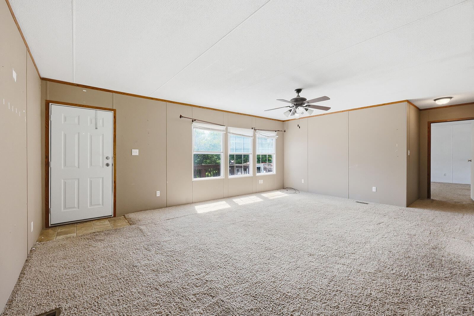 1303 Versailles Road Property Photo 7